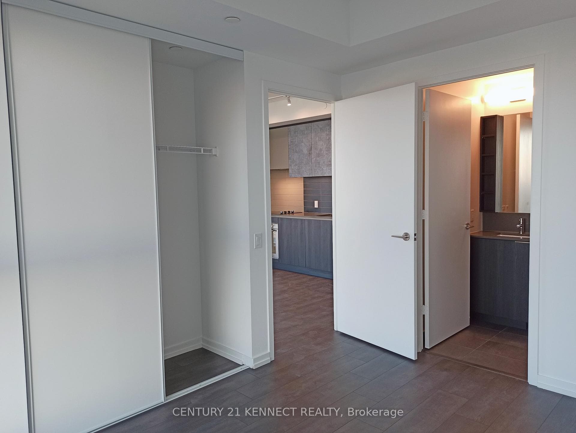 1000 Portage Parkway Unit 3003 photo 9