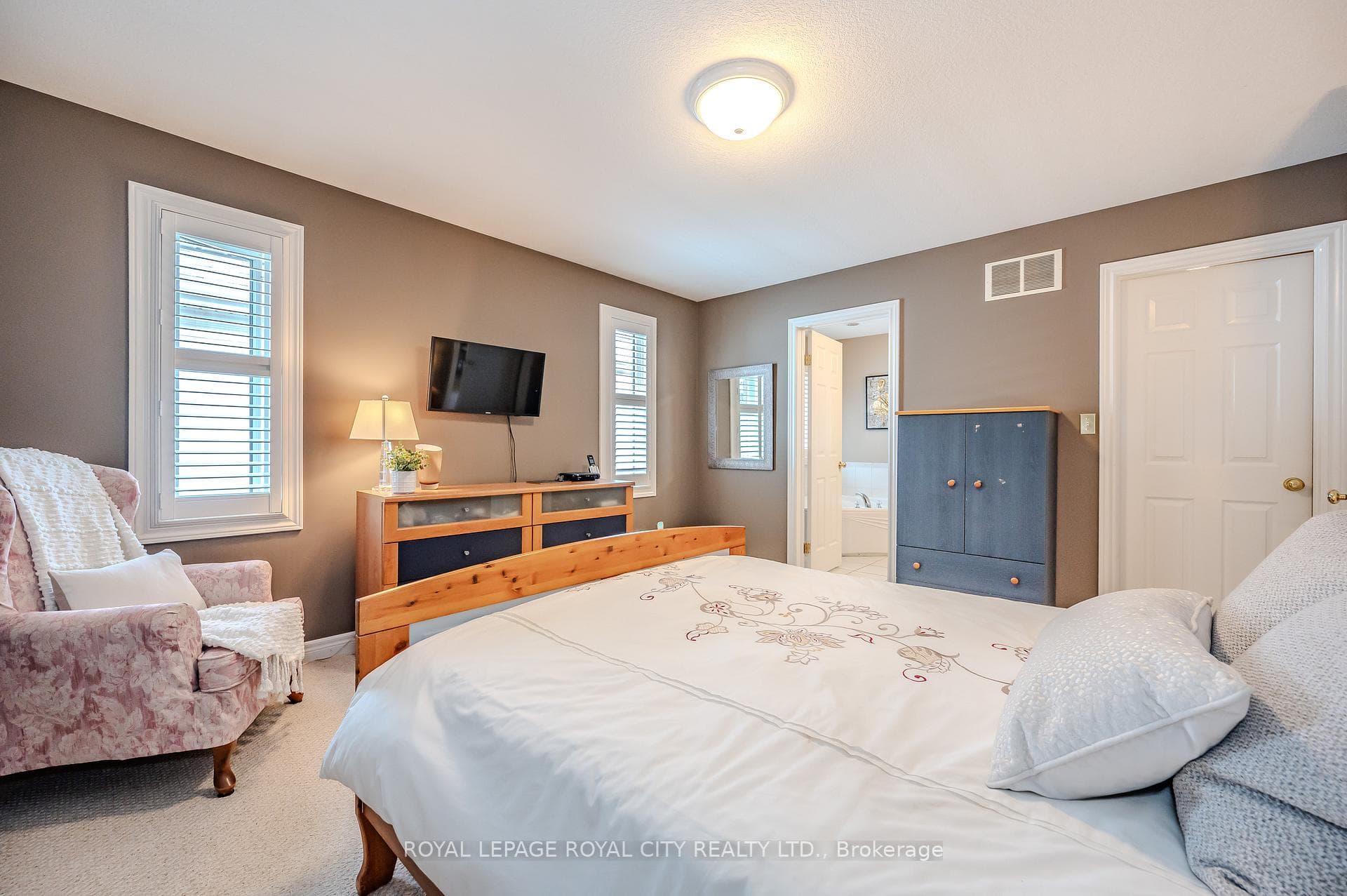 68 Teal Drive photo 11