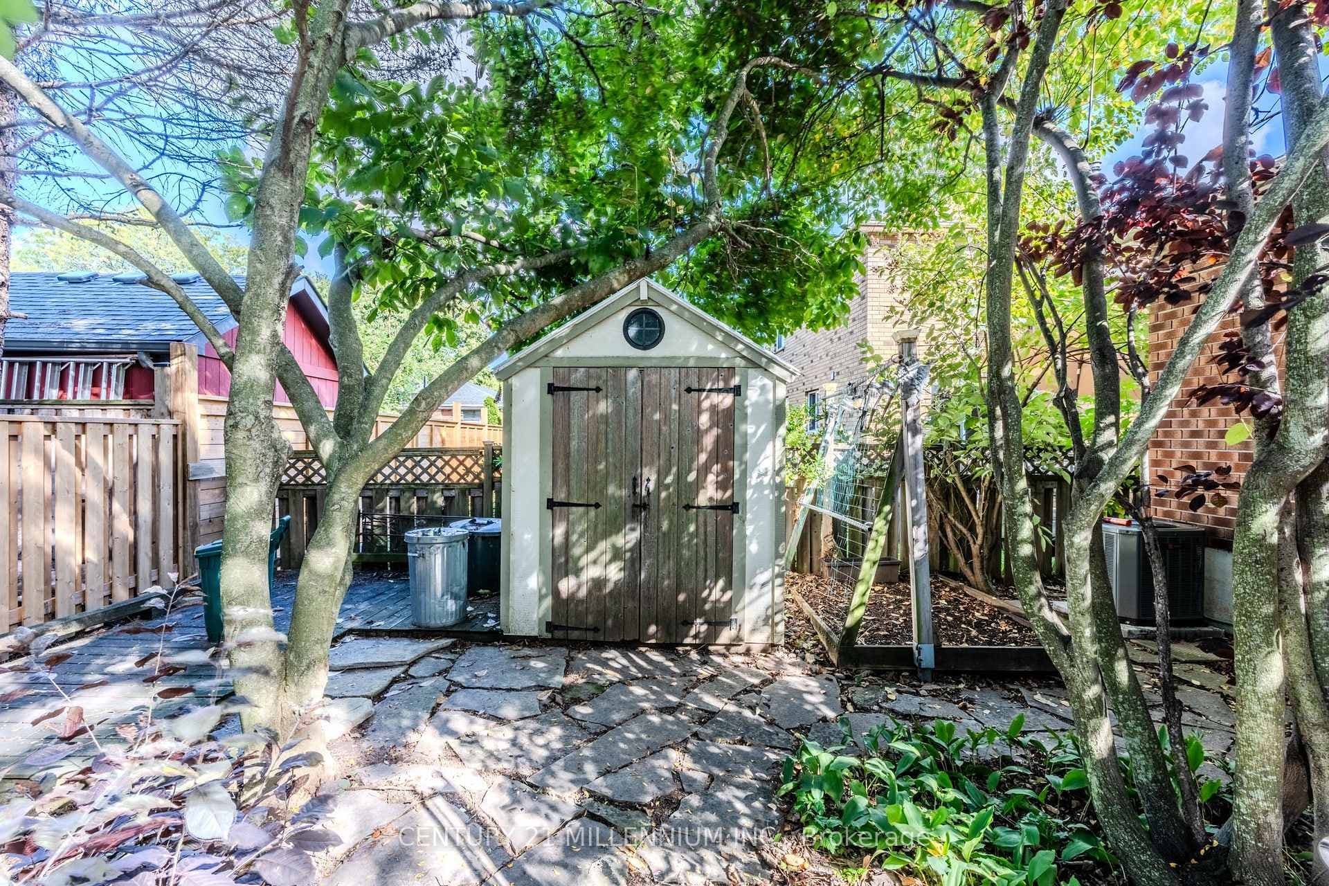 60 Ofield Road photo 42