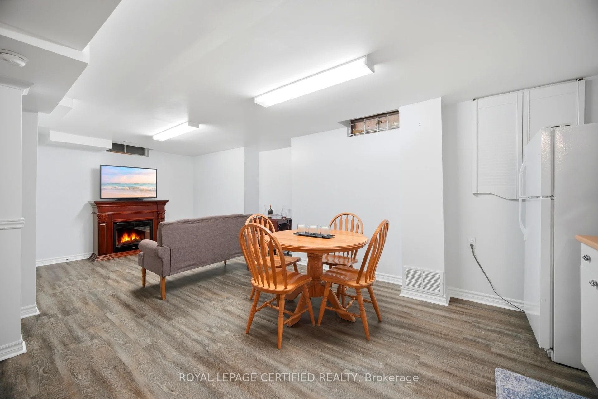 20 Burnley Place photo 37
