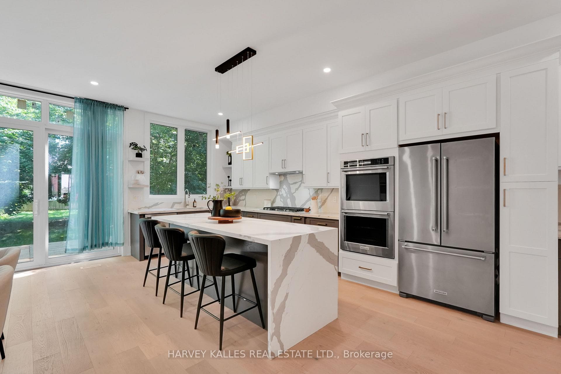 253 Albany Avenue photo 15