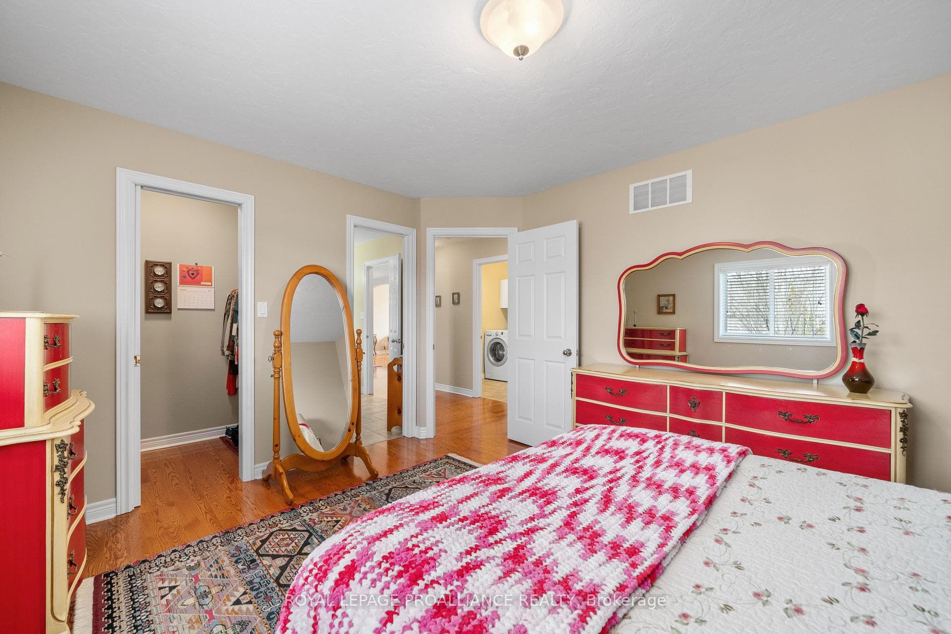 268 Raglan Street photo 23