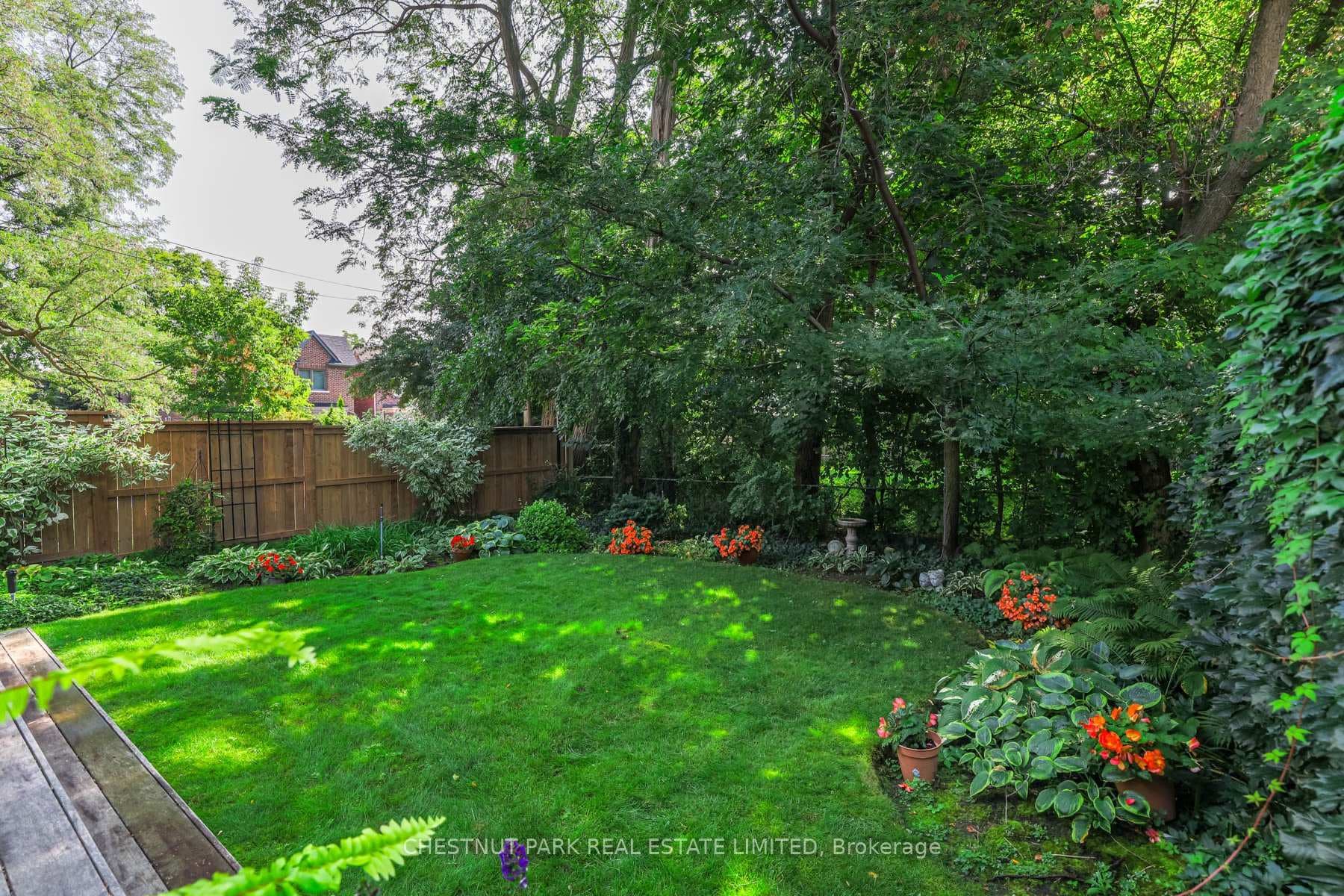 43 Glenvale Boulevard photo 37