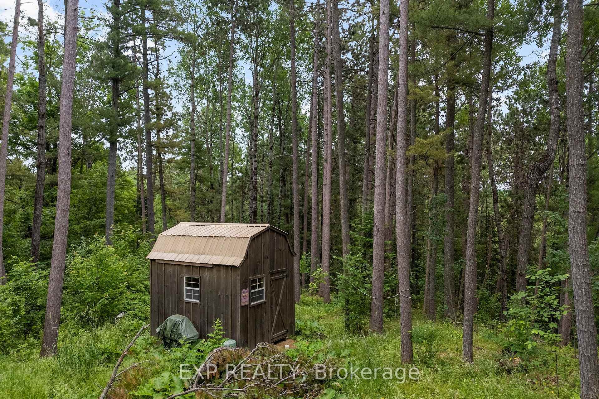 465 Humphries Road photo 11