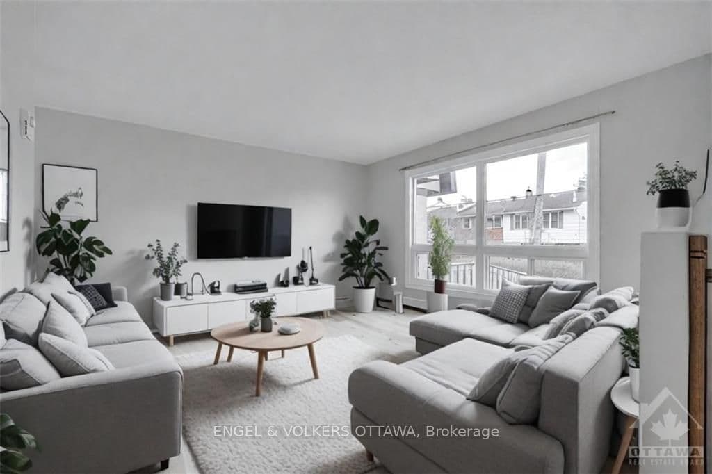 2640 DRAPER Avenue Unit 8 photo 5