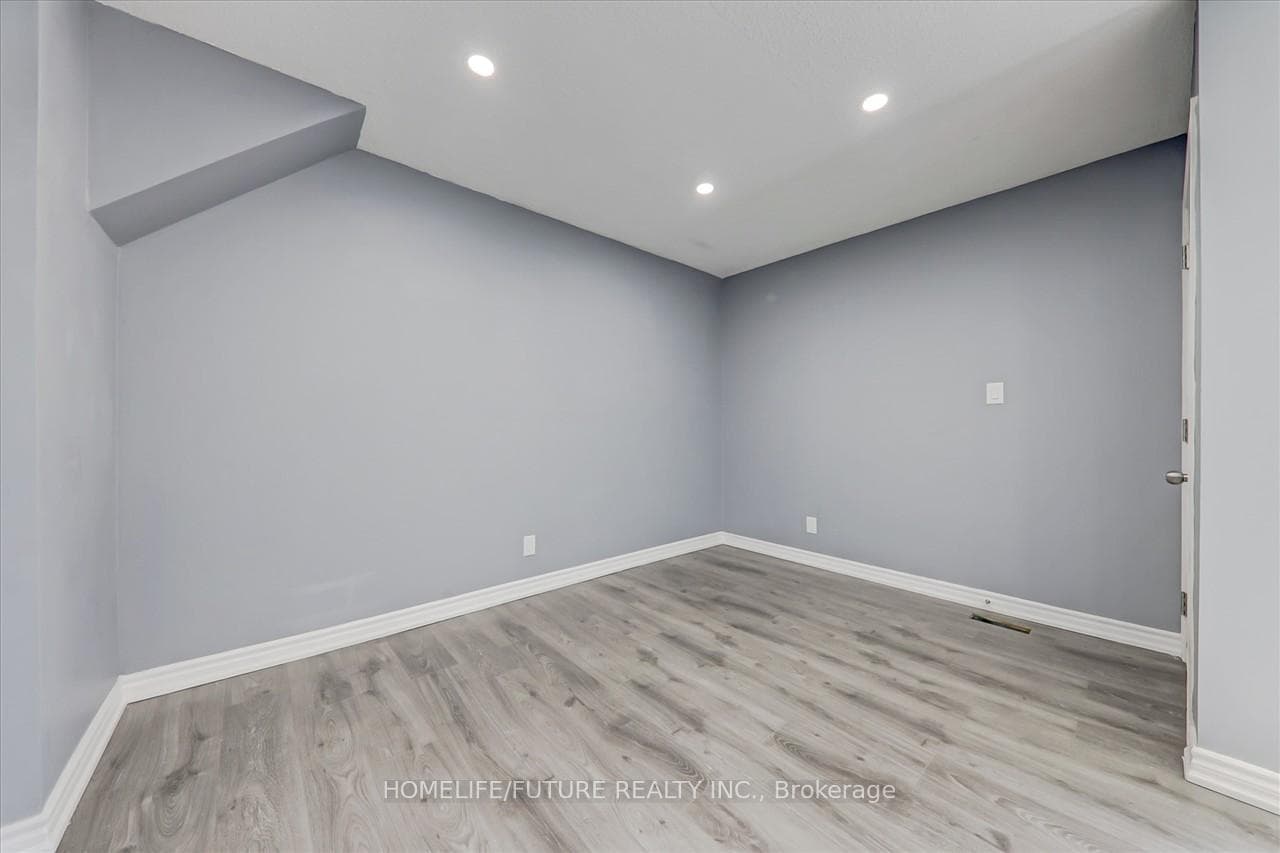 170 Wickson Trail Unit 25 photo 13