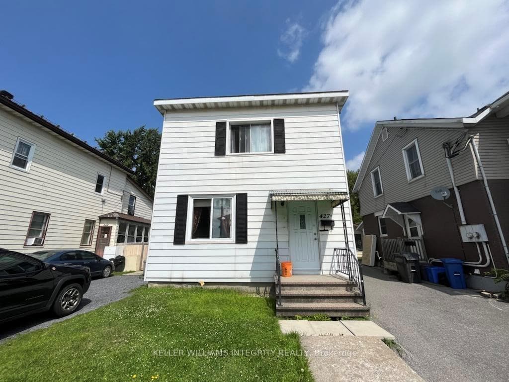 427-427A WATER Street photo 2