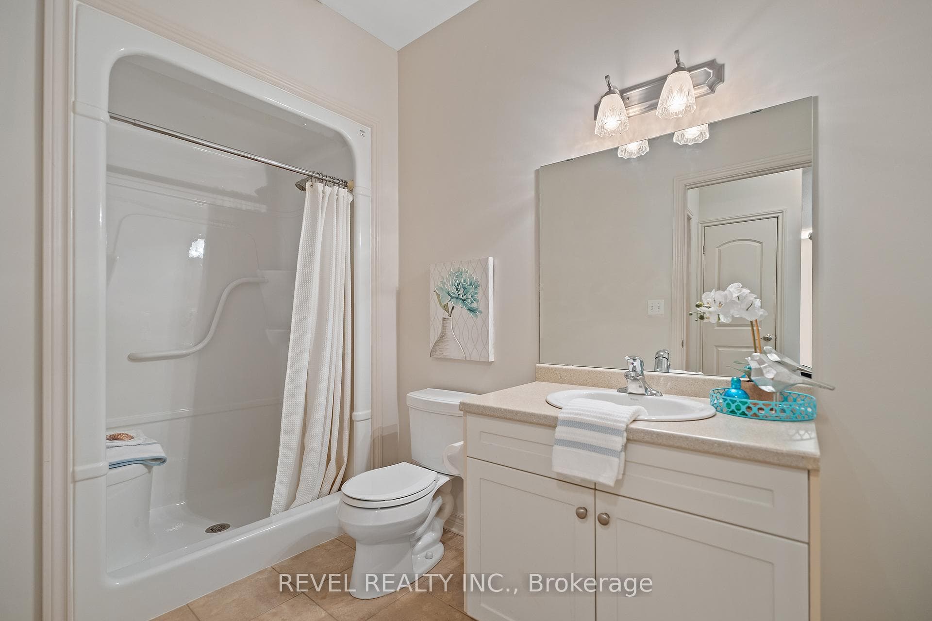2799 St. Paul Avenue Unit 203 photo 23