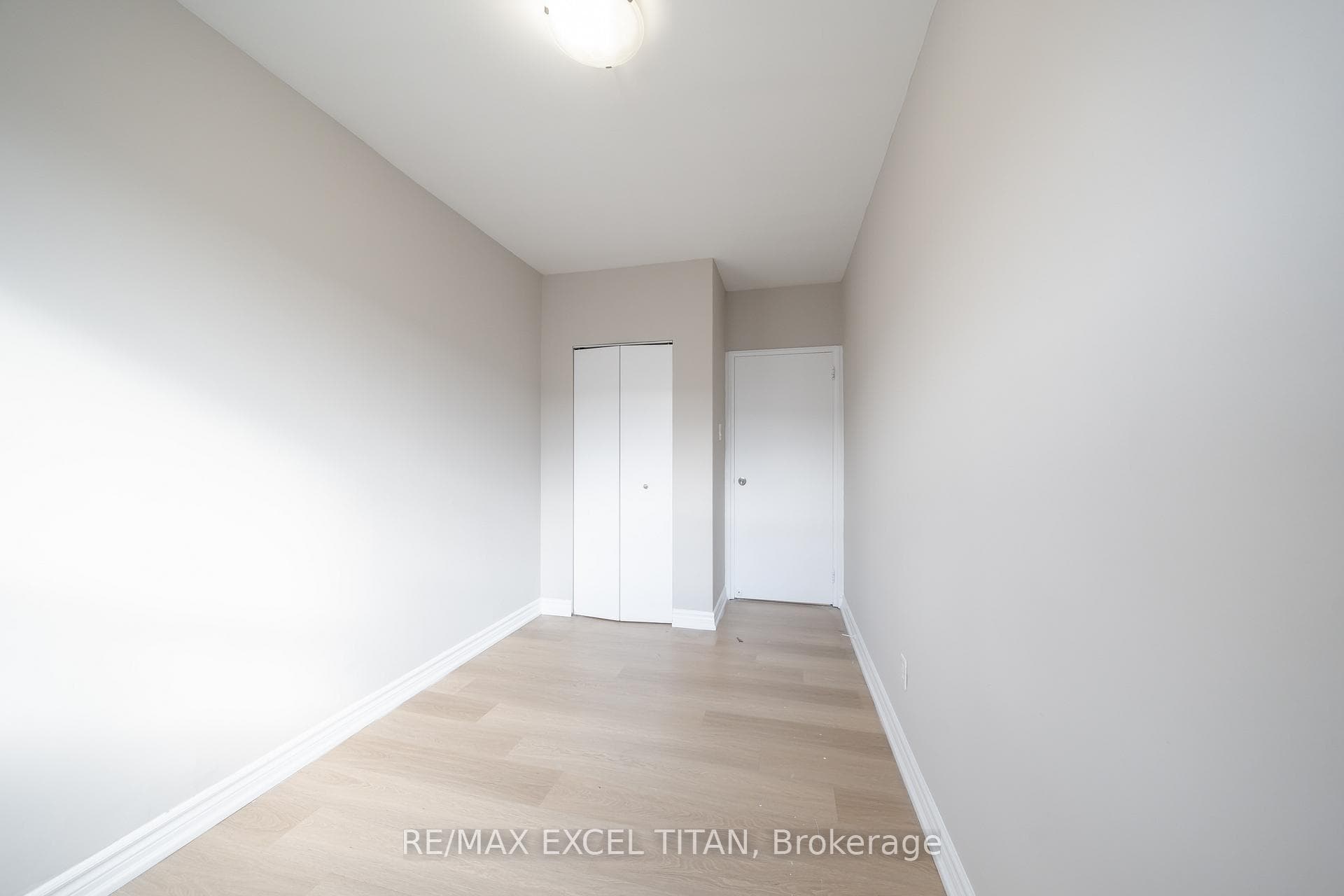 468 Ottawa Street Unit 309A photo 6