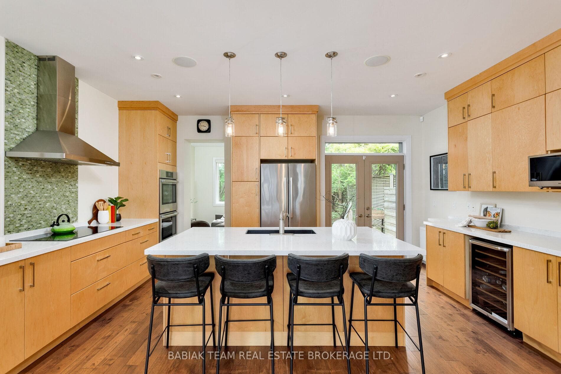 25 Mayfield Avenue photo 12