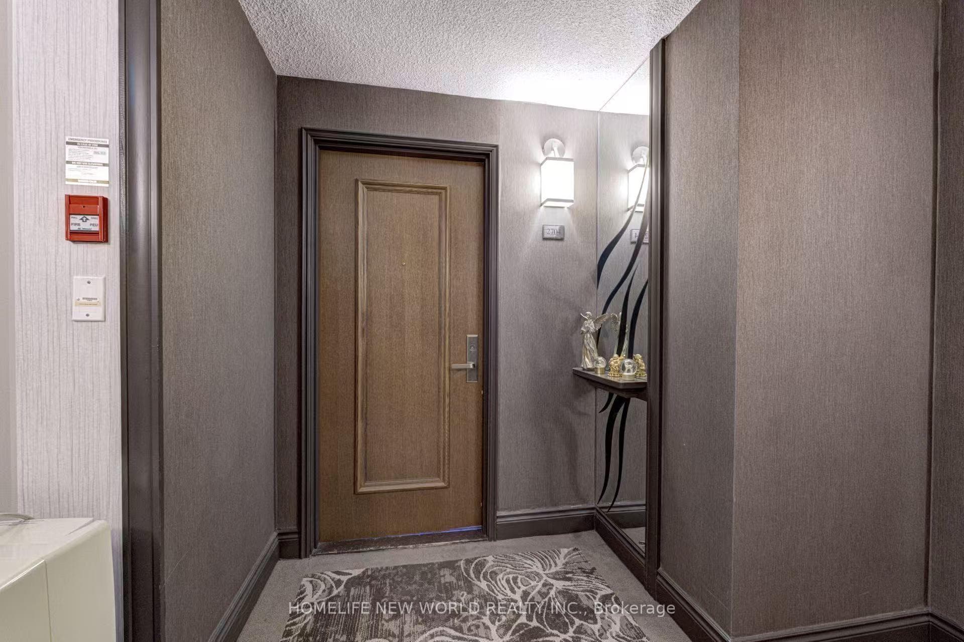 45 Kingsbridge Garden Circle Unit 2704 photo 22