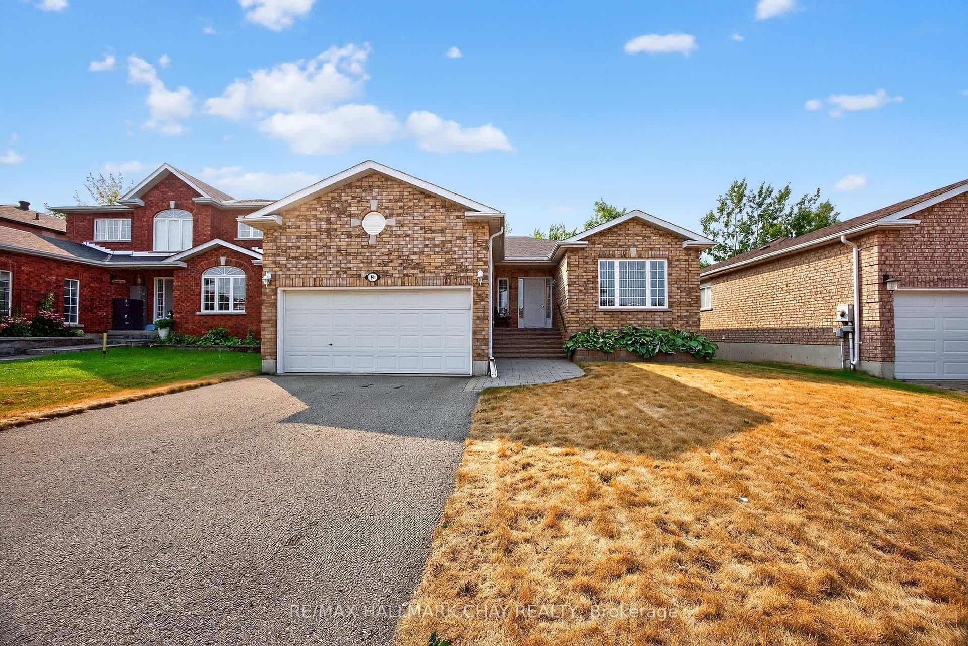 99 Sproule Drive photo 2