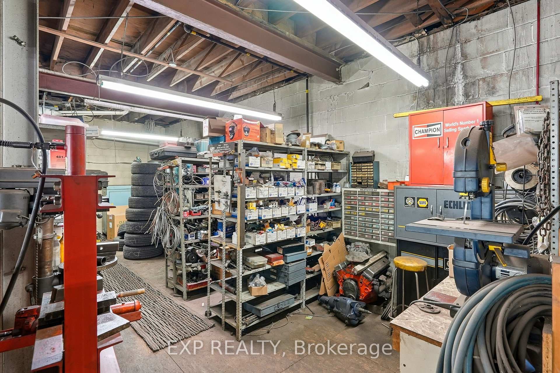 1237 1255 Cousineau Street photo 27