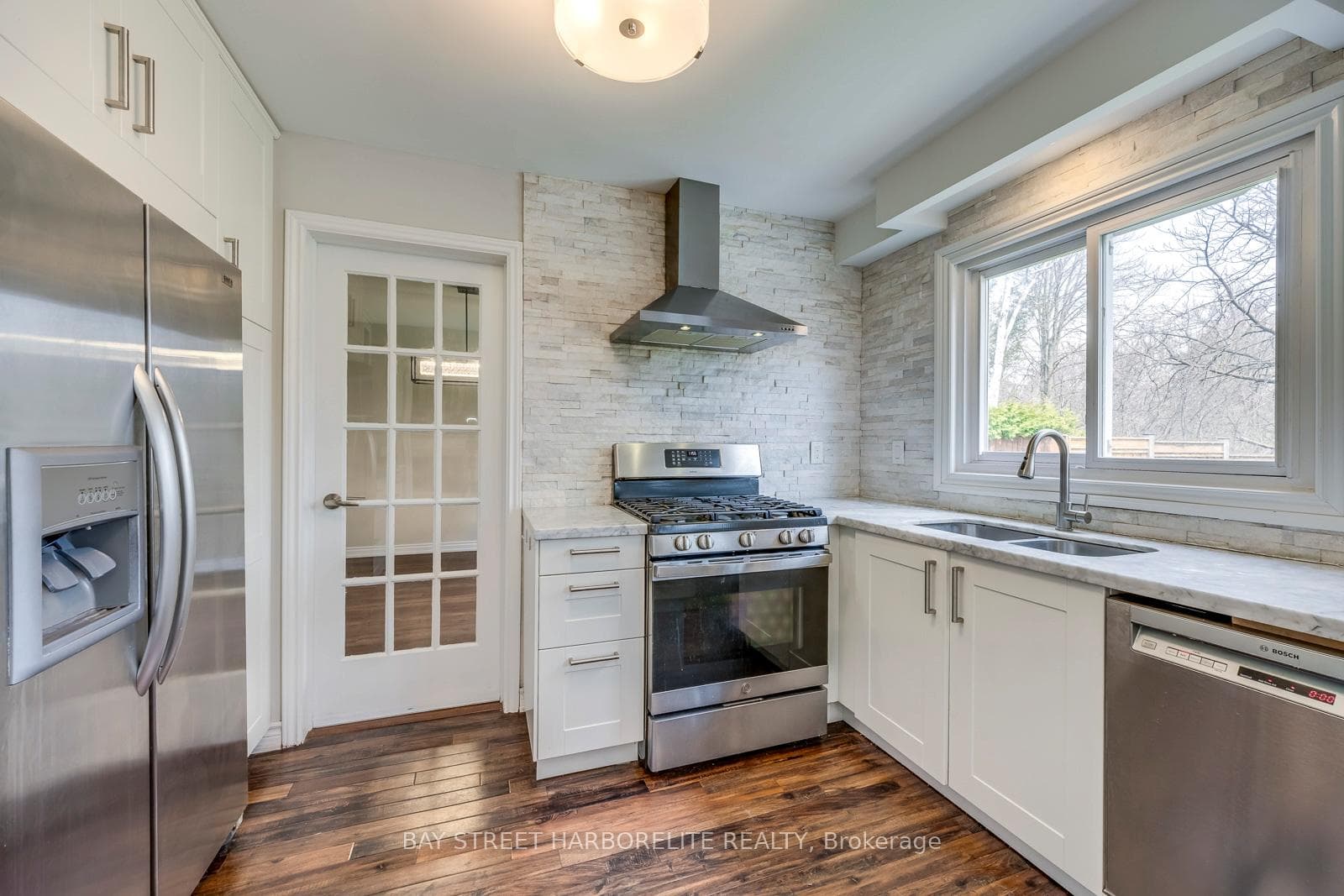 1423 Peerless Court photo 11