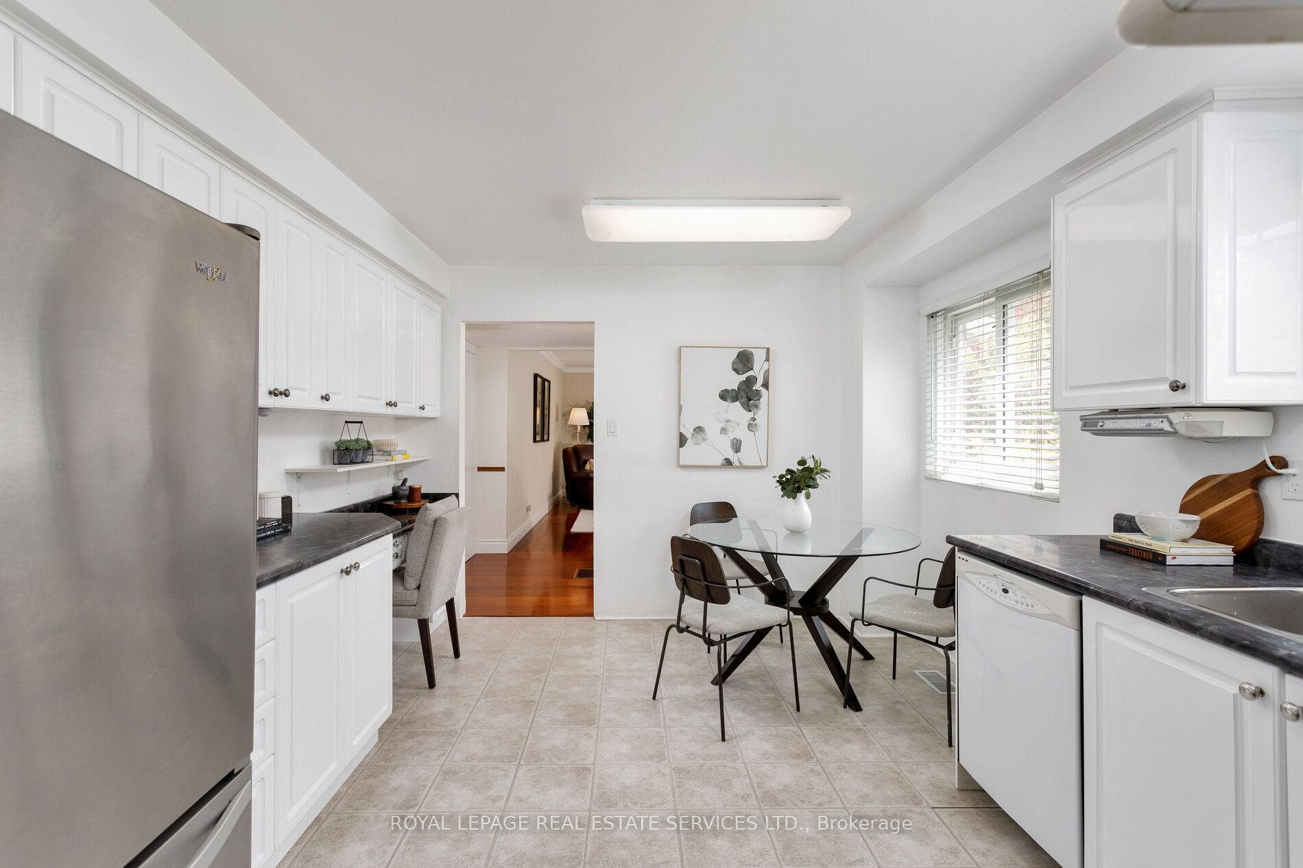 21 Rustywood Drive photo 10
