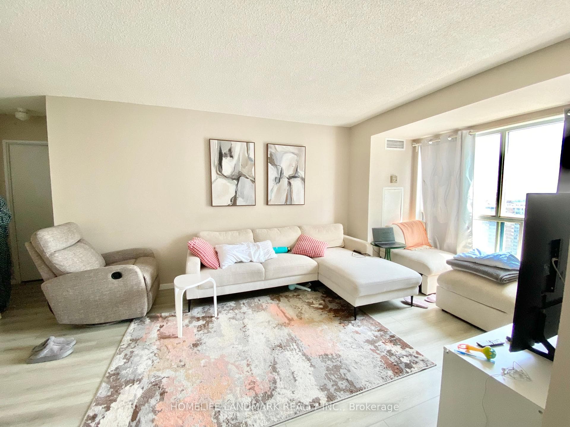 1470 Midland Avenue Unit 1802 photo 7