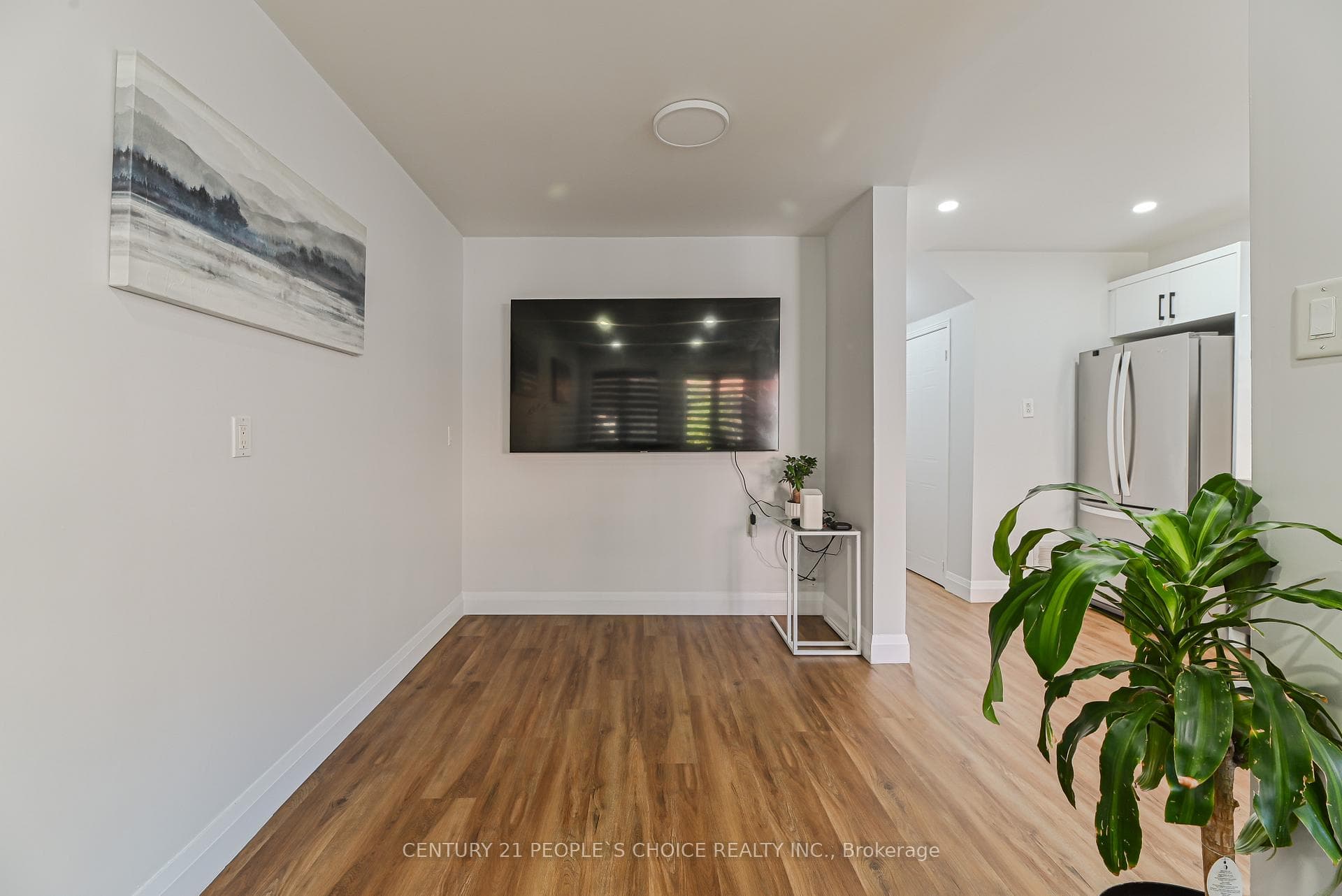 116 Goldenlight Circle photo 15