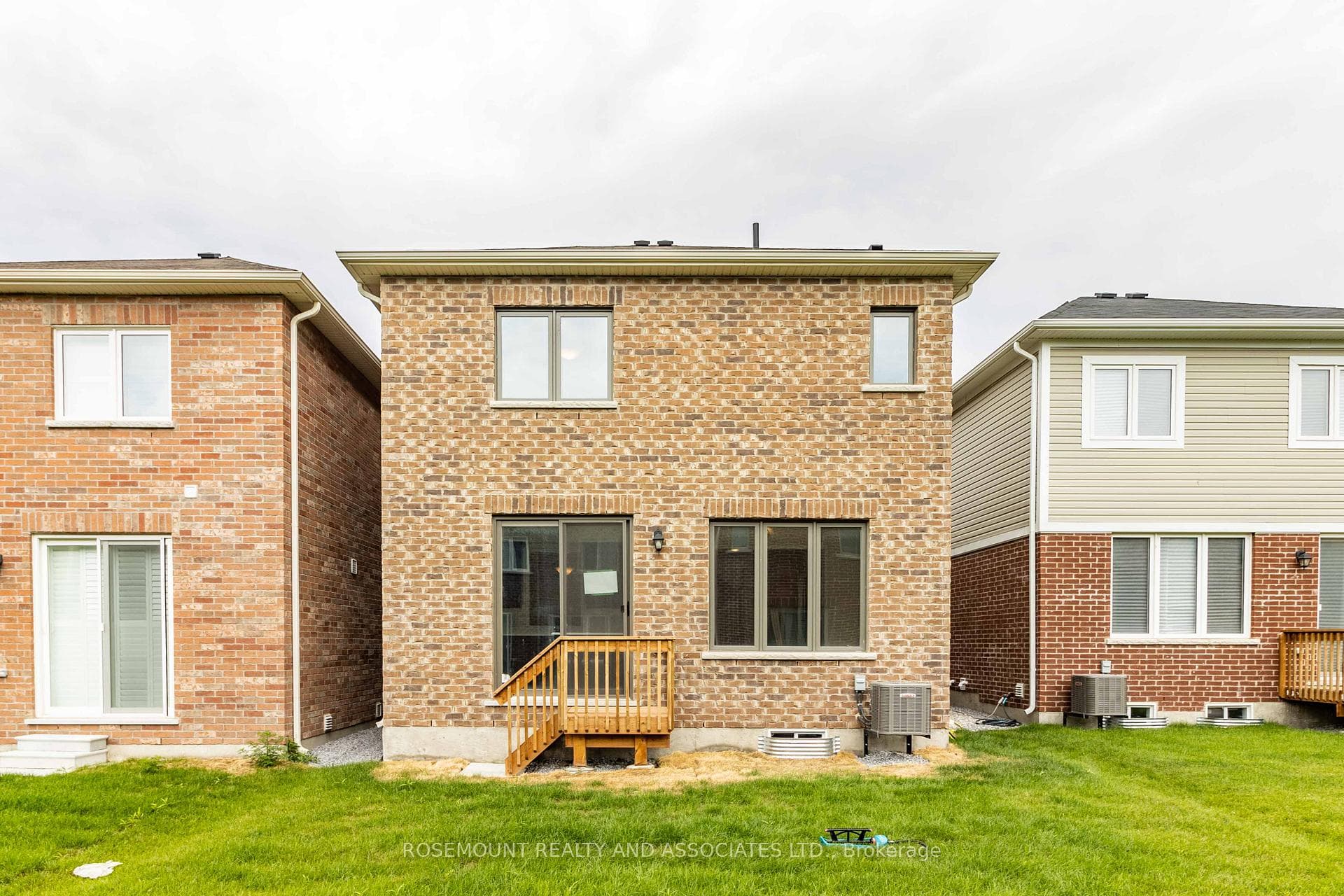 41 George Holley Street photo 38