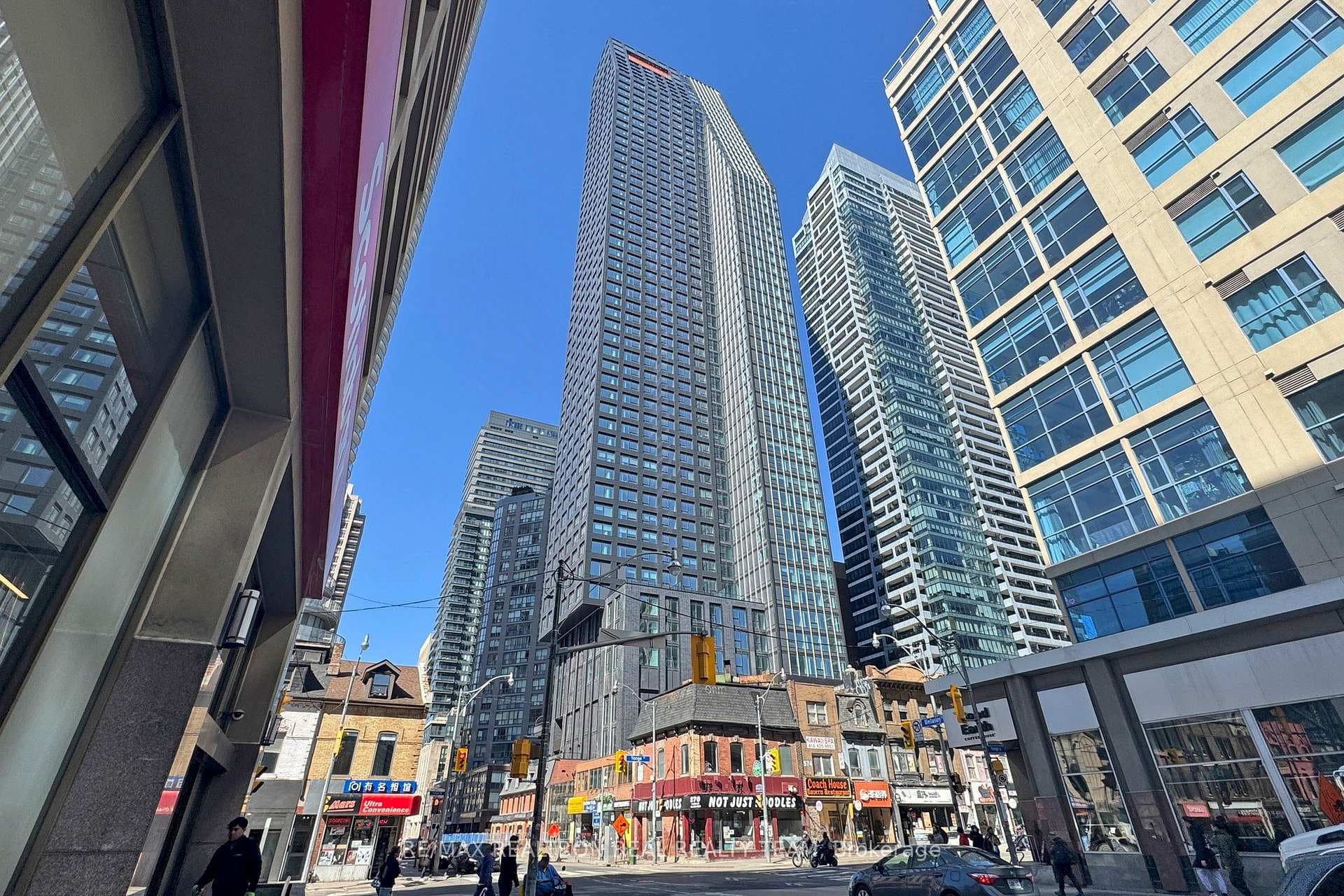 8 Wellesley Street Unit 4507 photo 1
