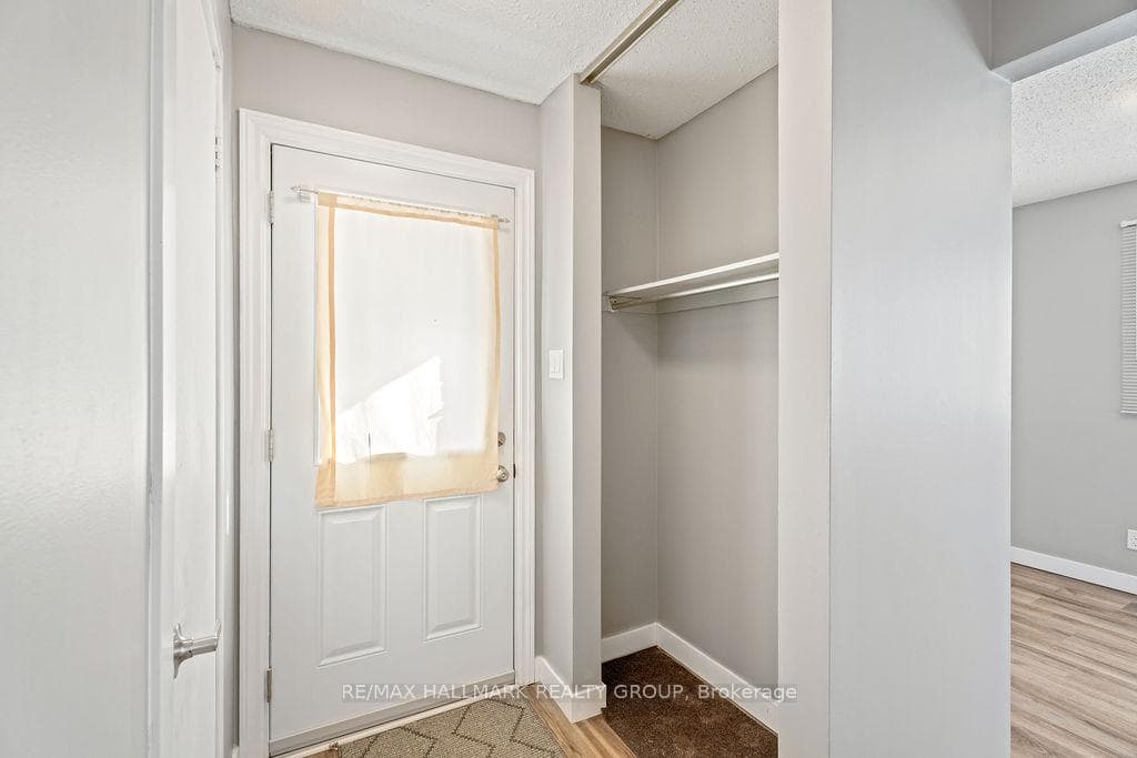 2276 Orient Park Drive Unit 48 photo 3