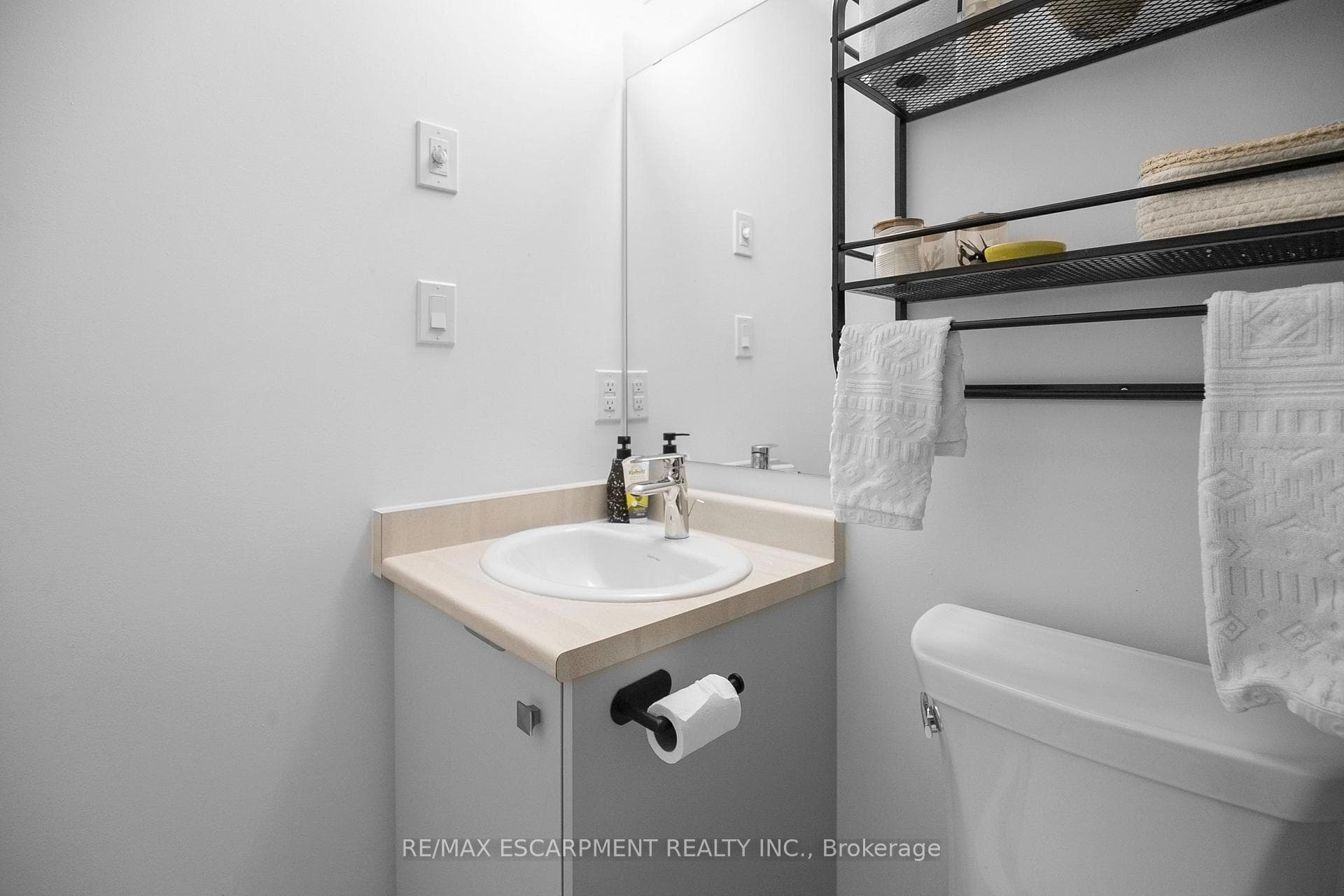 10 Palace Street Unit C2 photo 19
