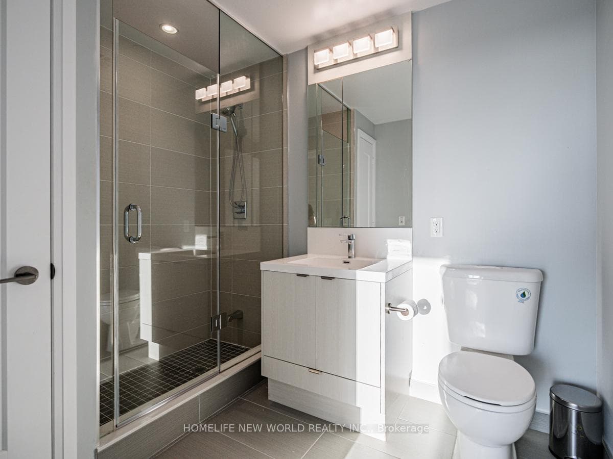 101 Erskine Avenue Unit 2512 photo 18