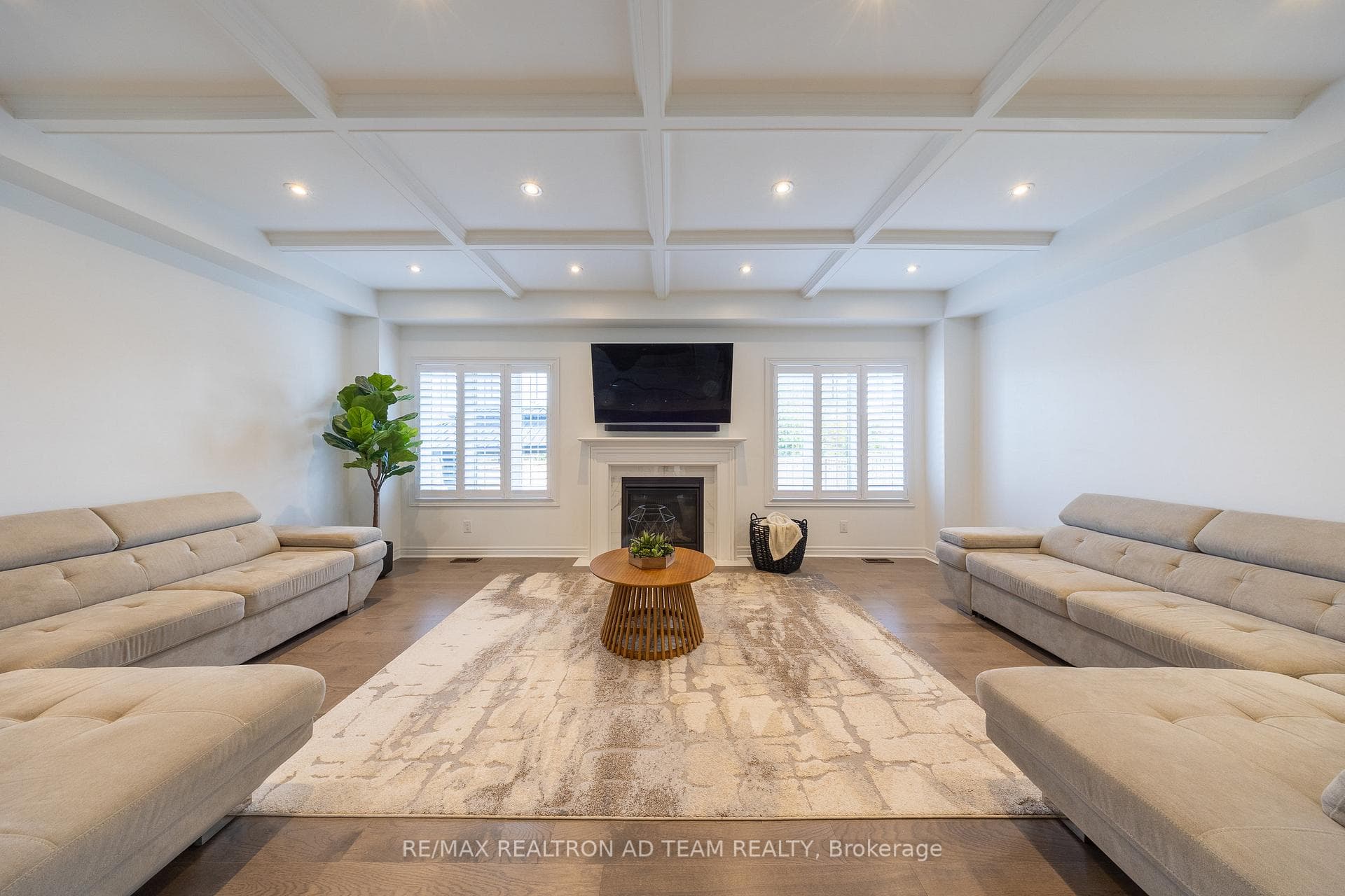 693 Audley Road photo 18
