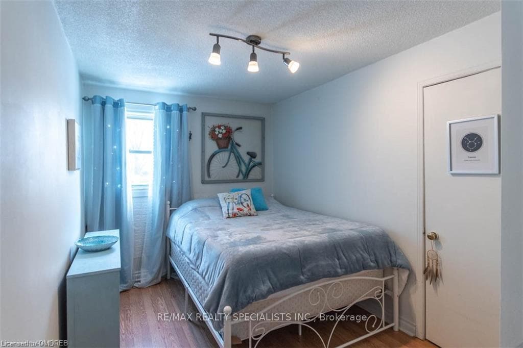 9697 Dickenson Road photo 13