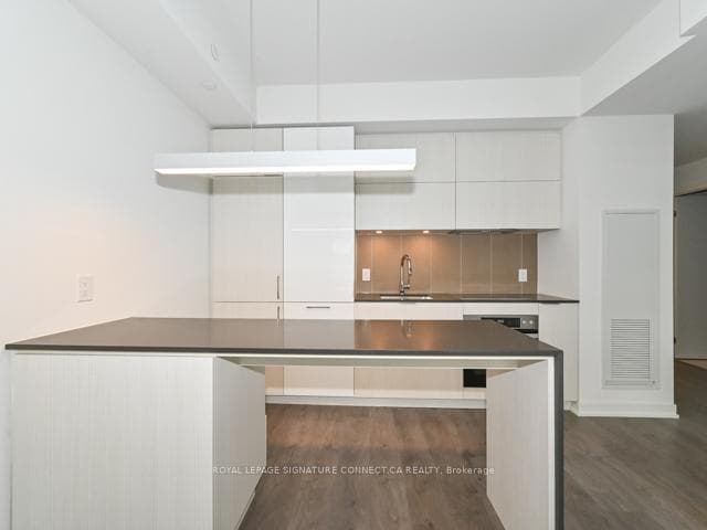 20 Richardson Street Unit 414 photo 13