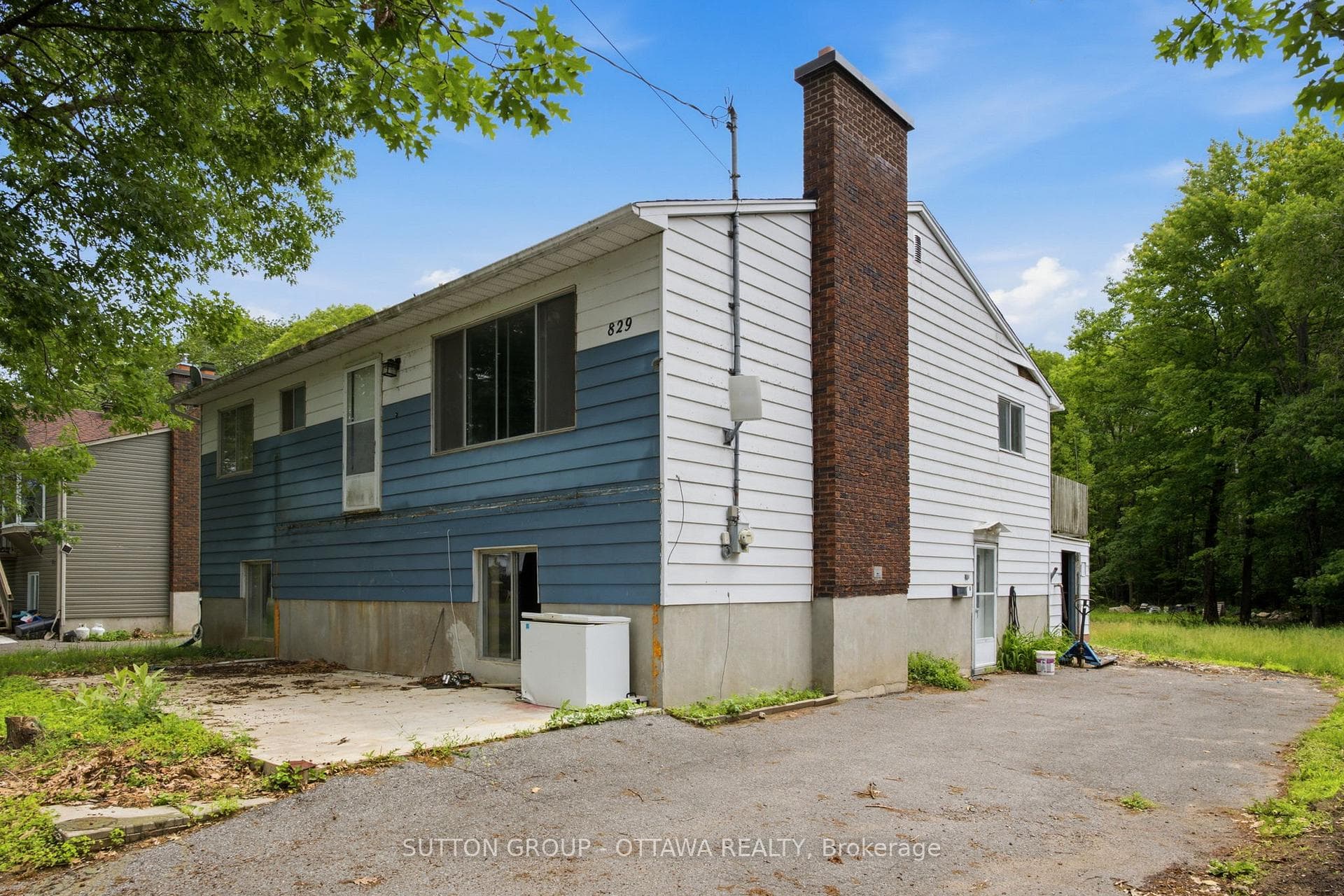 829 Bayview Drive photo 6