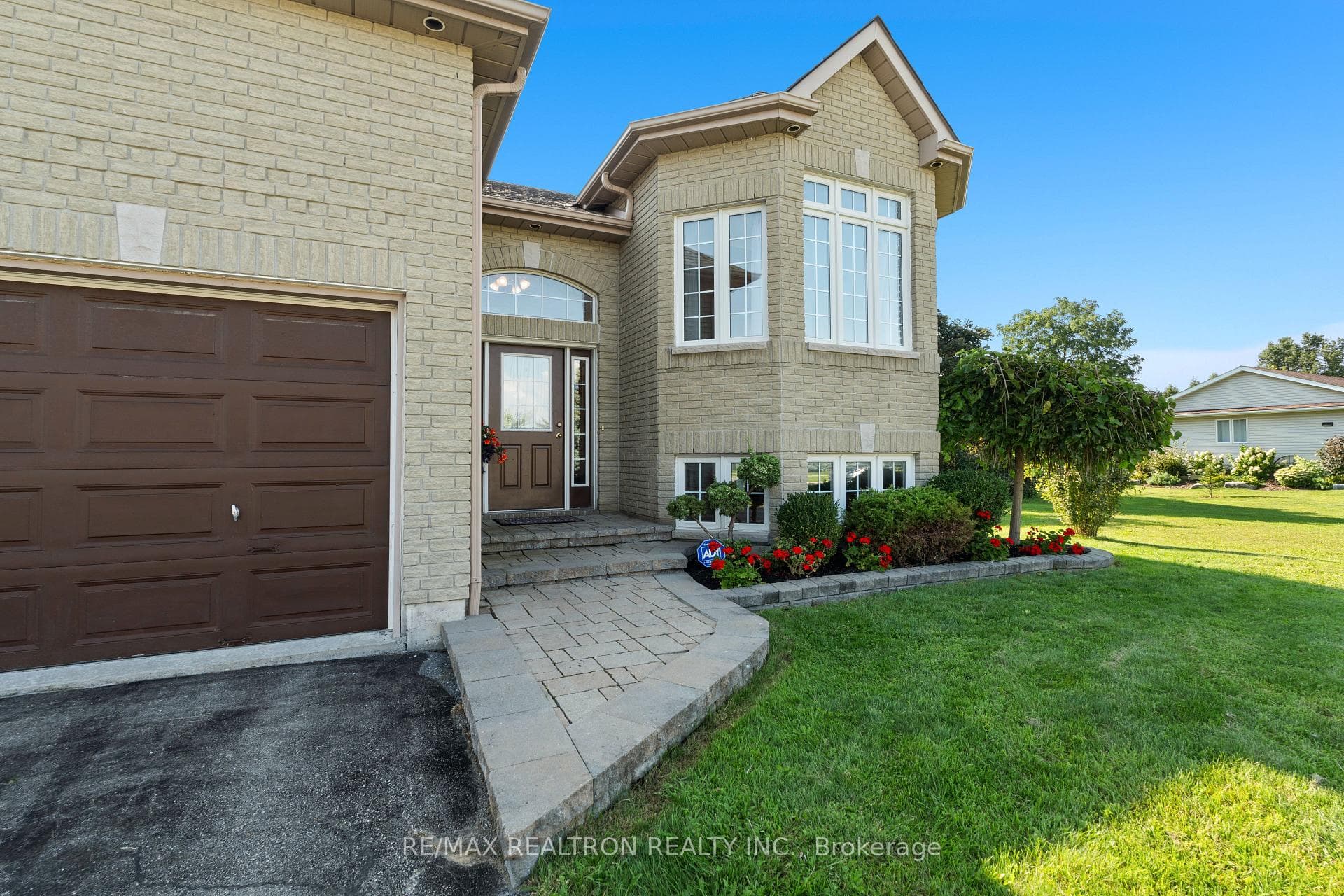 42 Heartwood Drive photo 2
