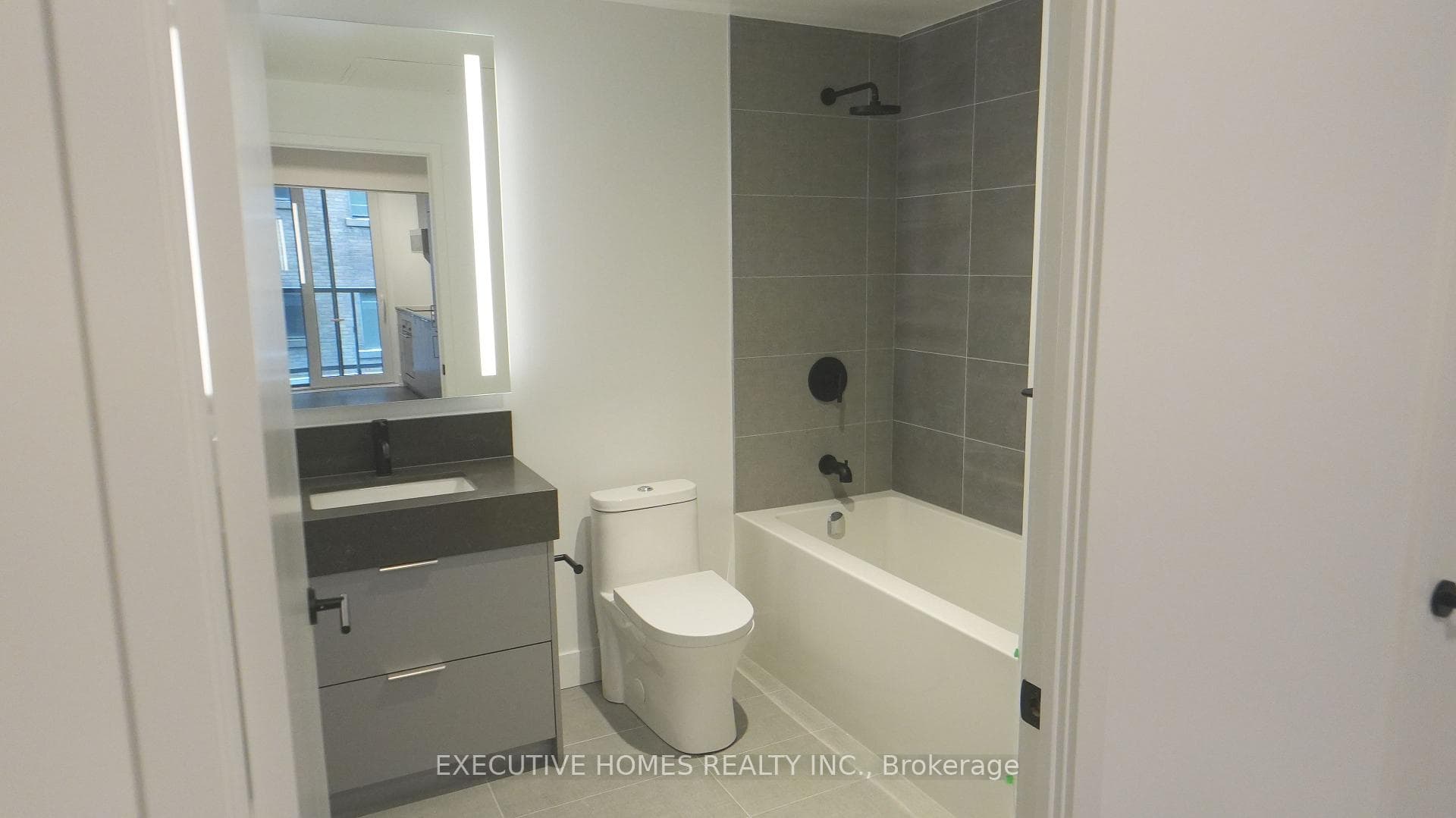 308 Jarvis Street Unit 618 photo 16