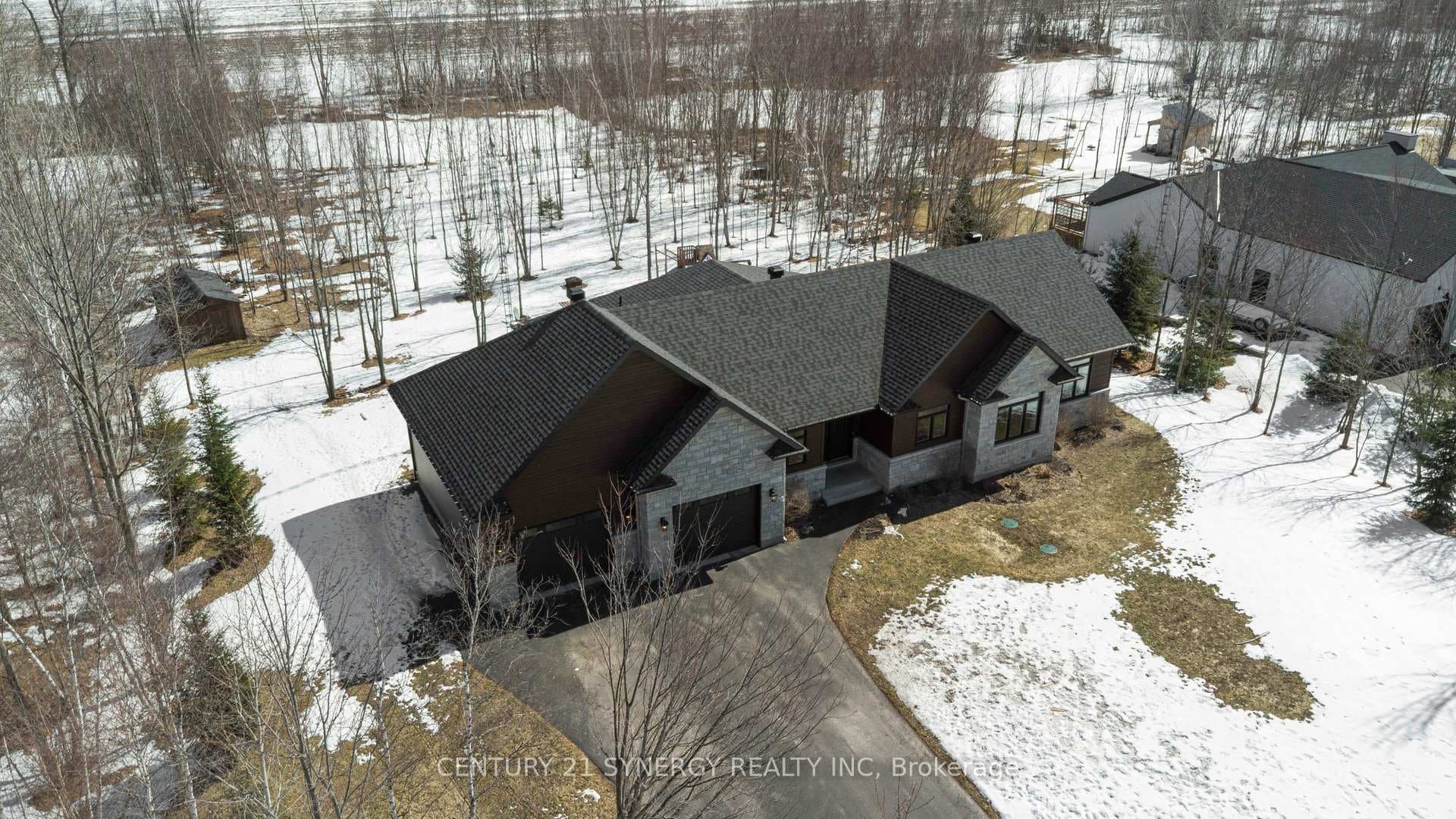 1261 Drouin Road photo 42