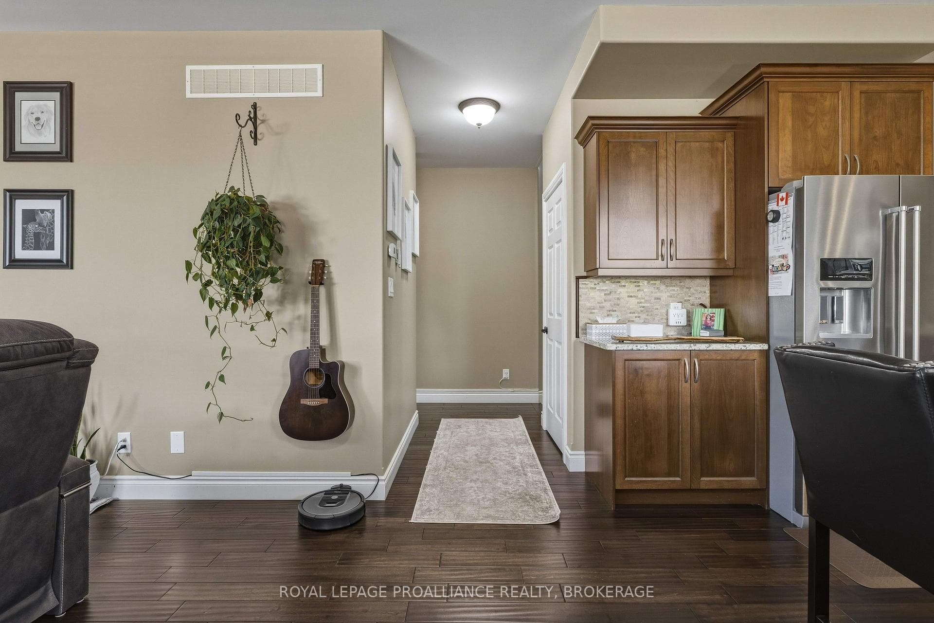 92 Windermere Boulevard photo 7