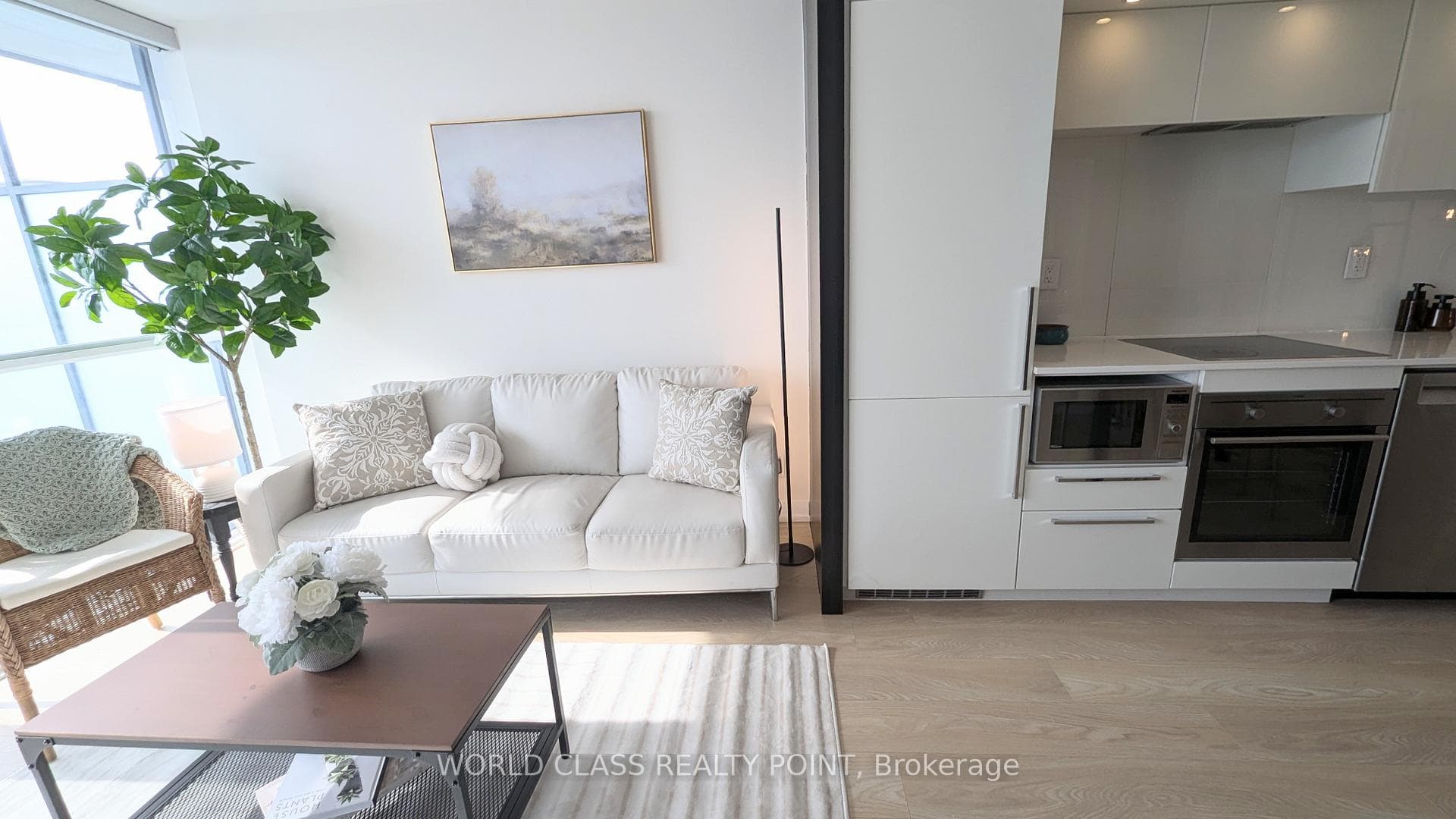 15 Grenville Street Unit 4302 photo 9