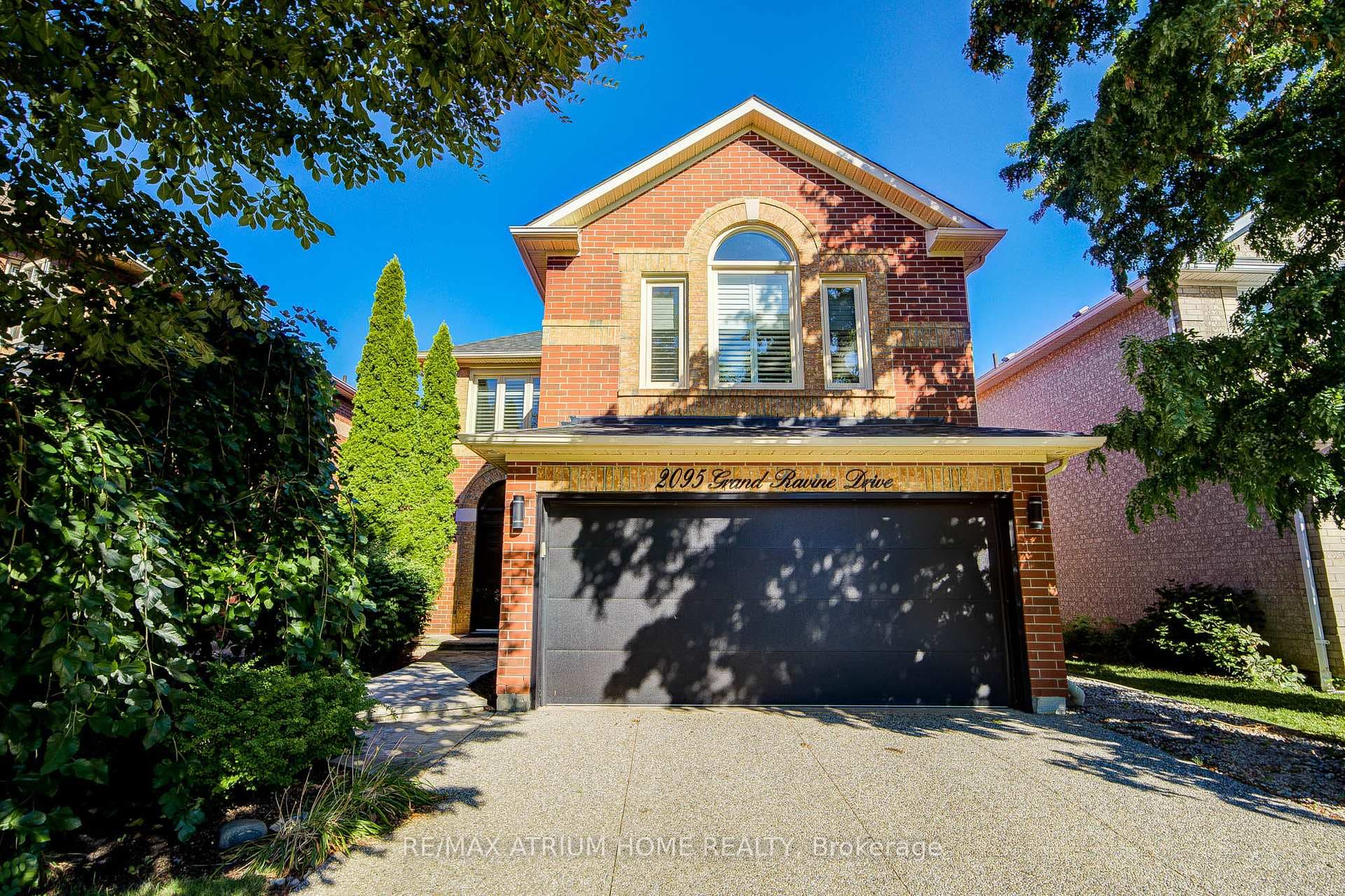 2095 Grand Ravine Drive photo 1