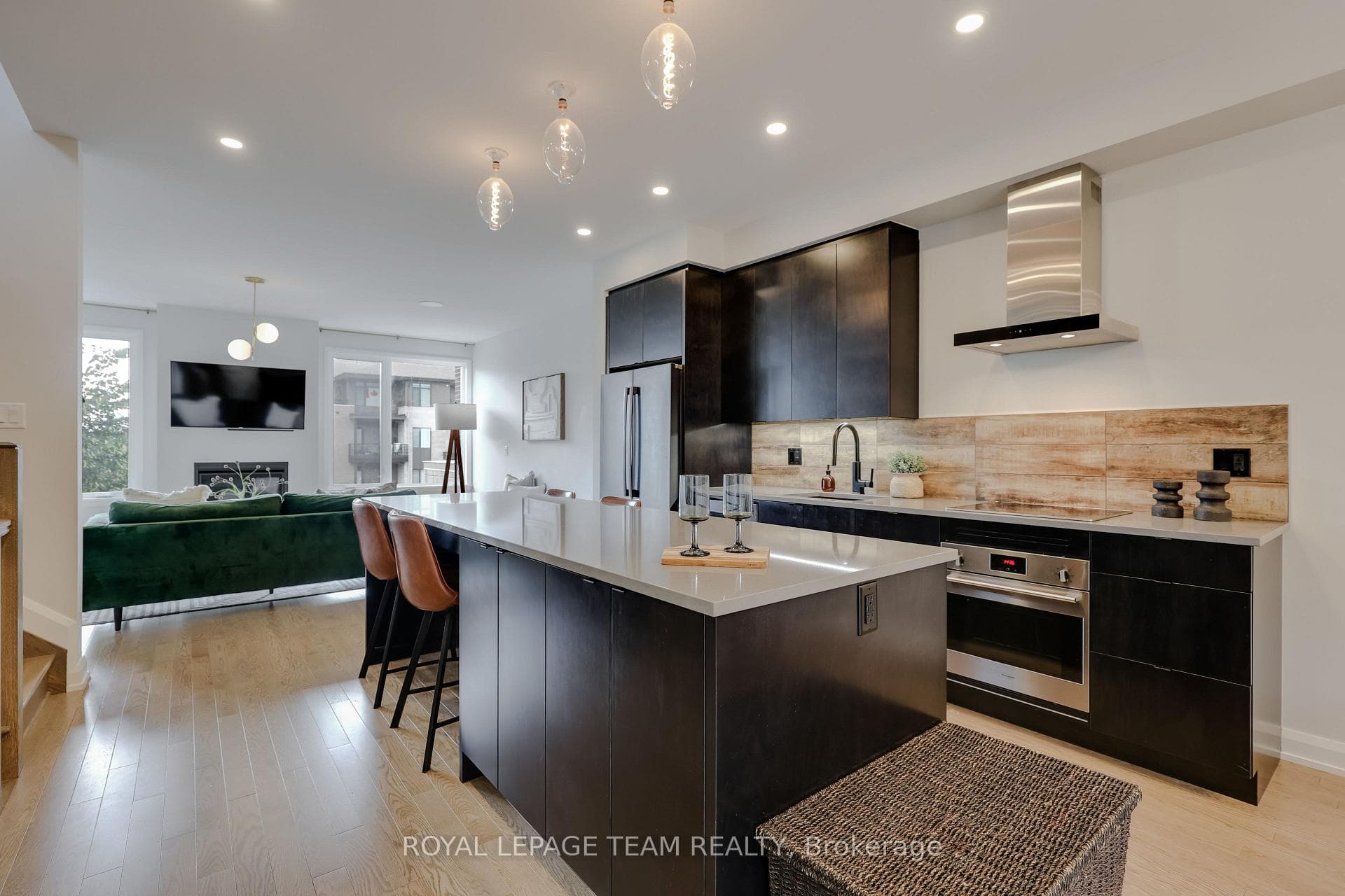 161 Boundstone Way photo 7