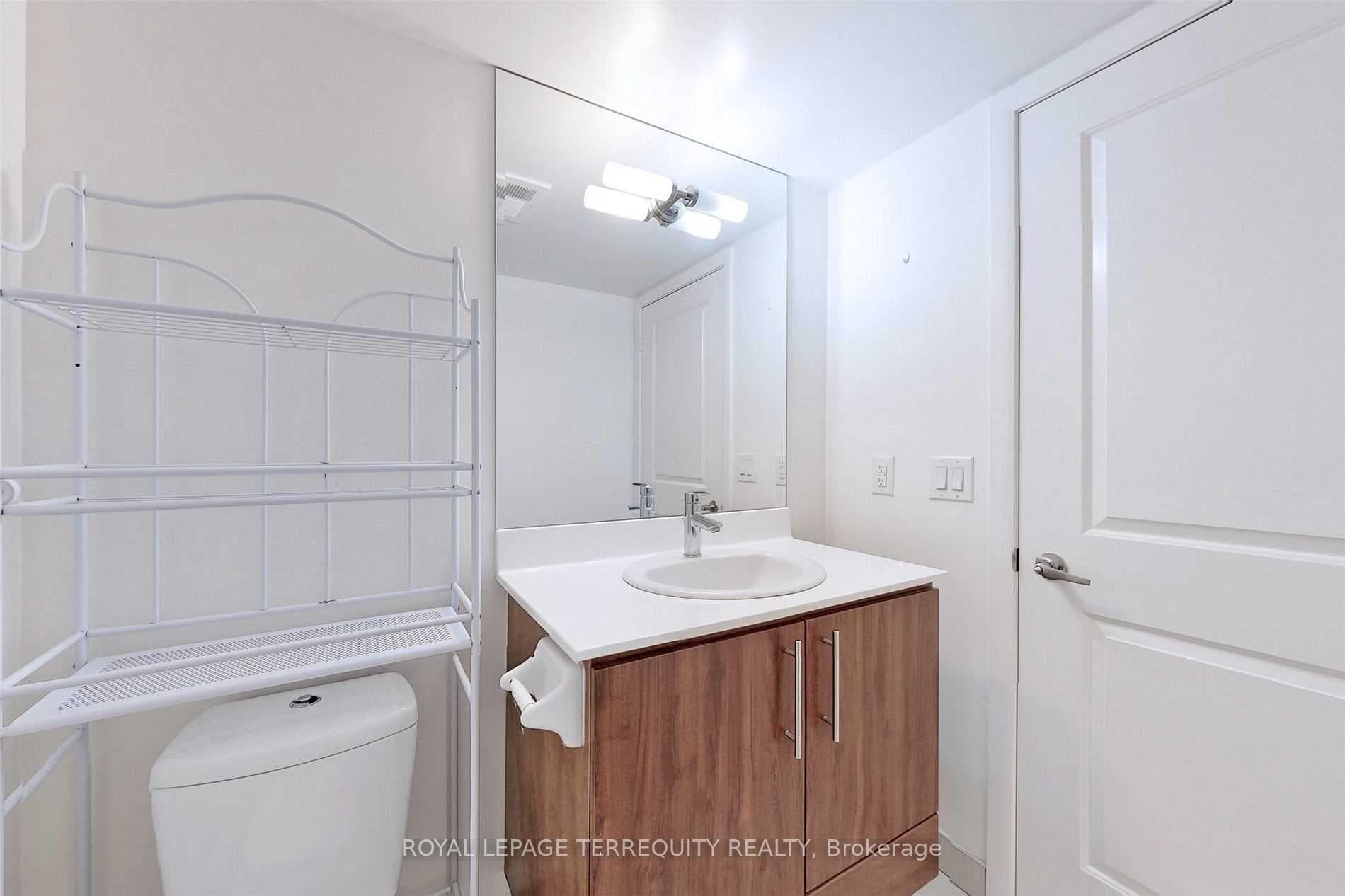 17 Anndale Drive Unit 2211 photo 27