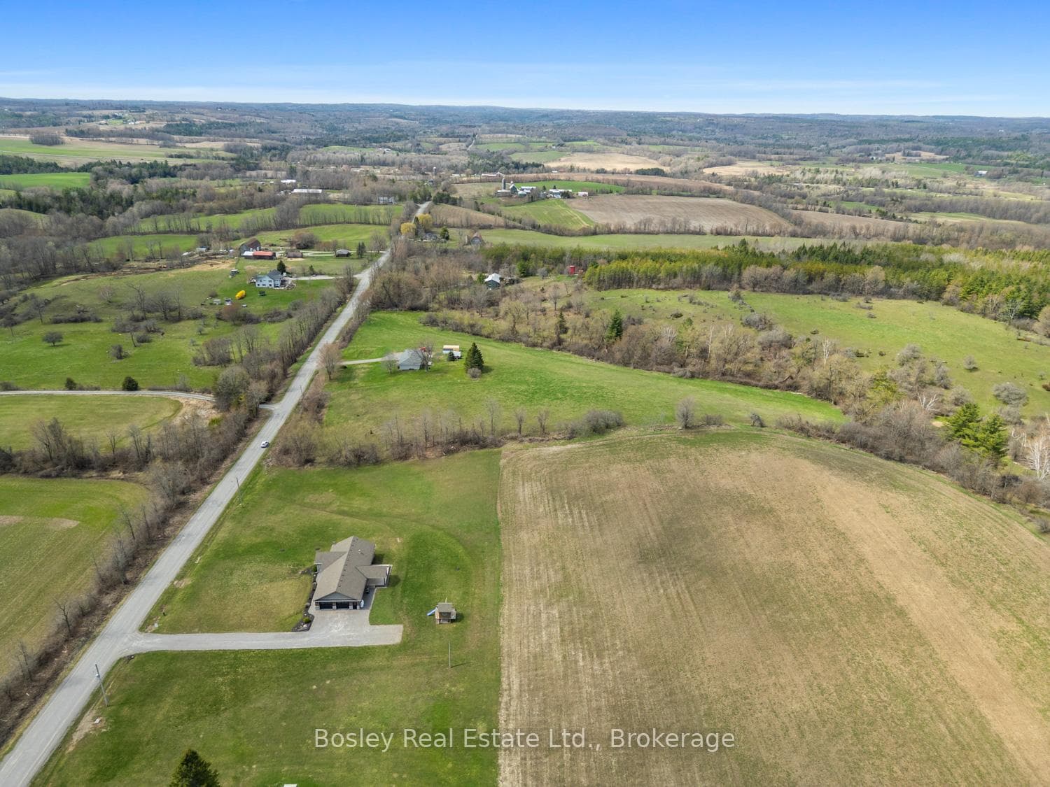 494 Pinegrove Road photo 35