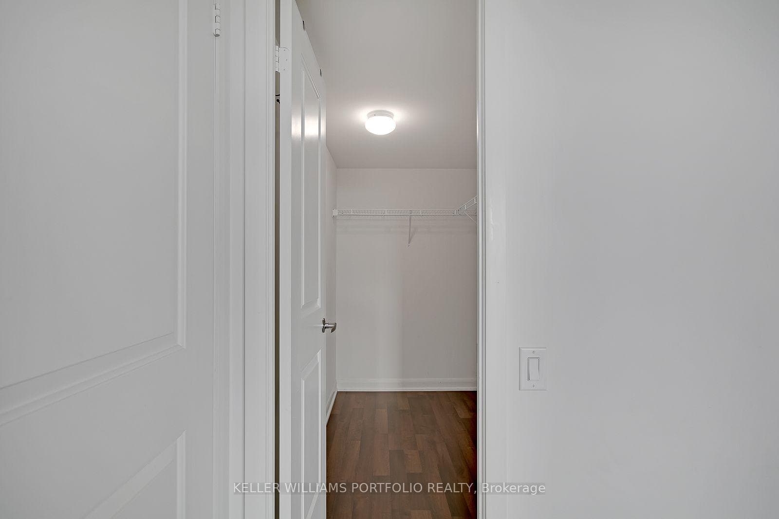 17 Anndale Drive Unit 1716 photo 32