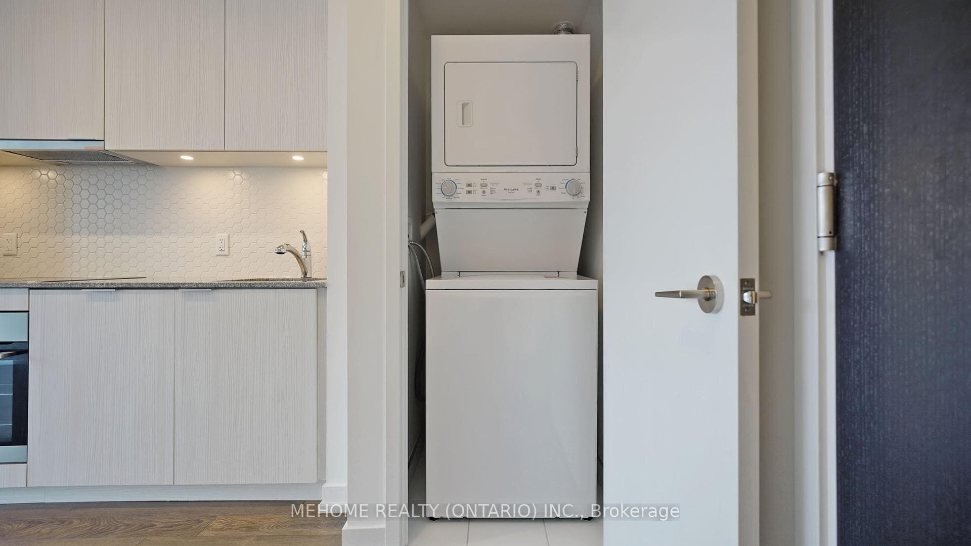 158 Front Street Unit 1204 photo 26