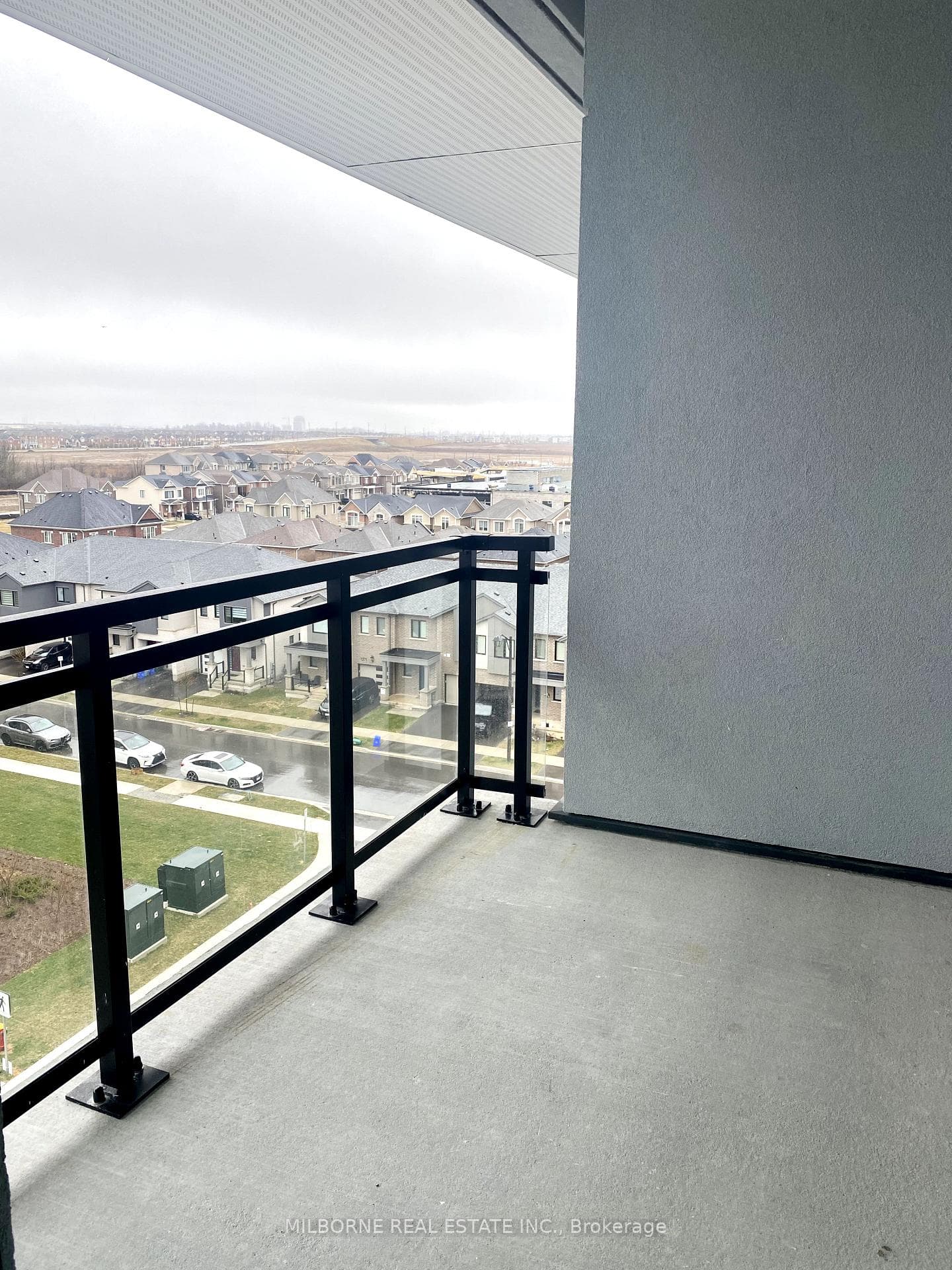 470 Gordon Krantz Avenue Unit 609 photo 18