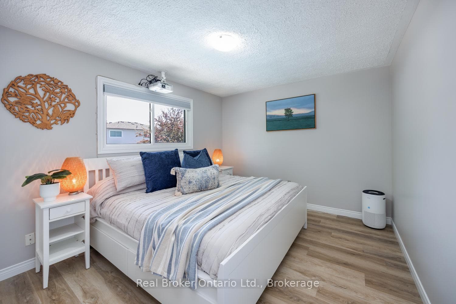 17 Strike Avenue photo 19