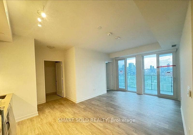 70 Princess Street Unit 2801 photo 10