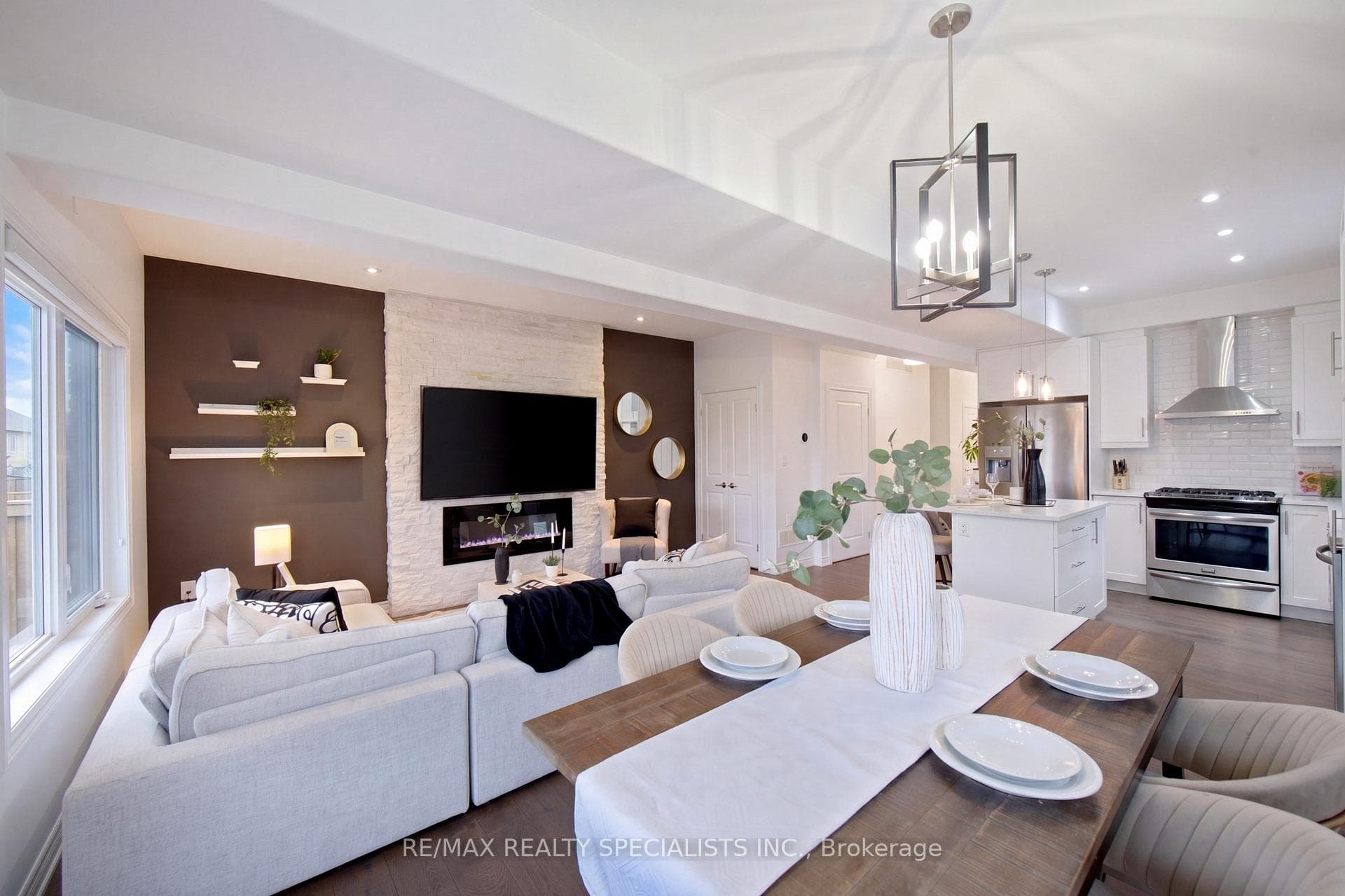 27 Harmony Way photo 9