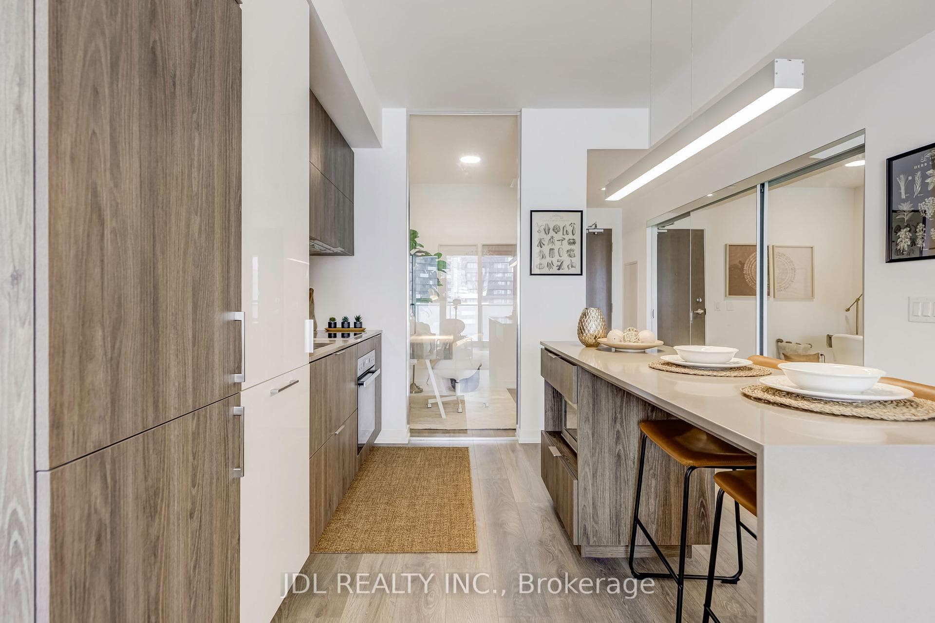 15 Lower Jarvis Street Unit 1408 photo 9