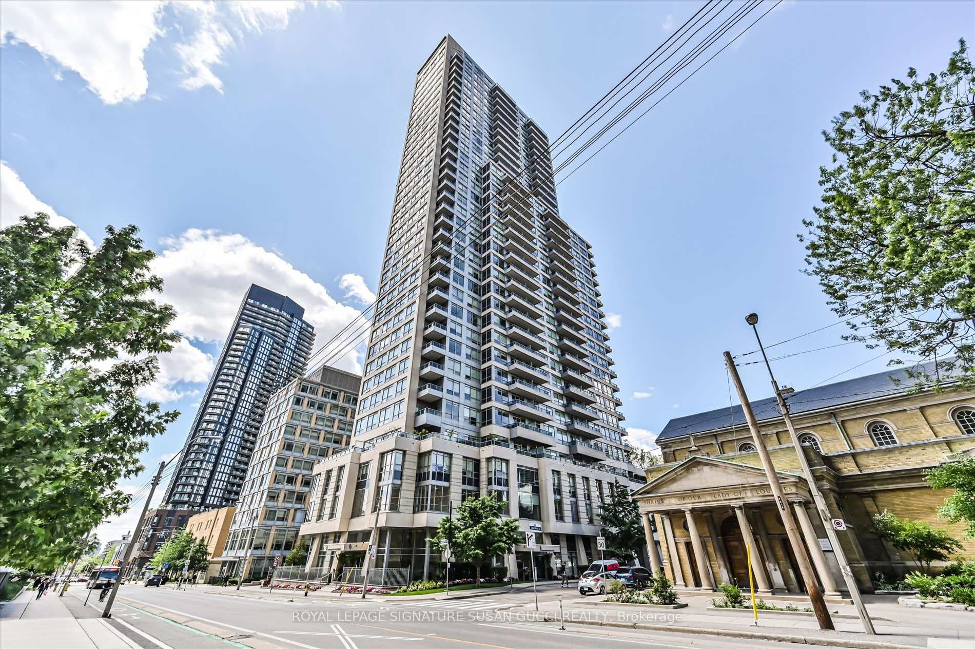 500 Sherbourne Street Unit 1005 photo 25