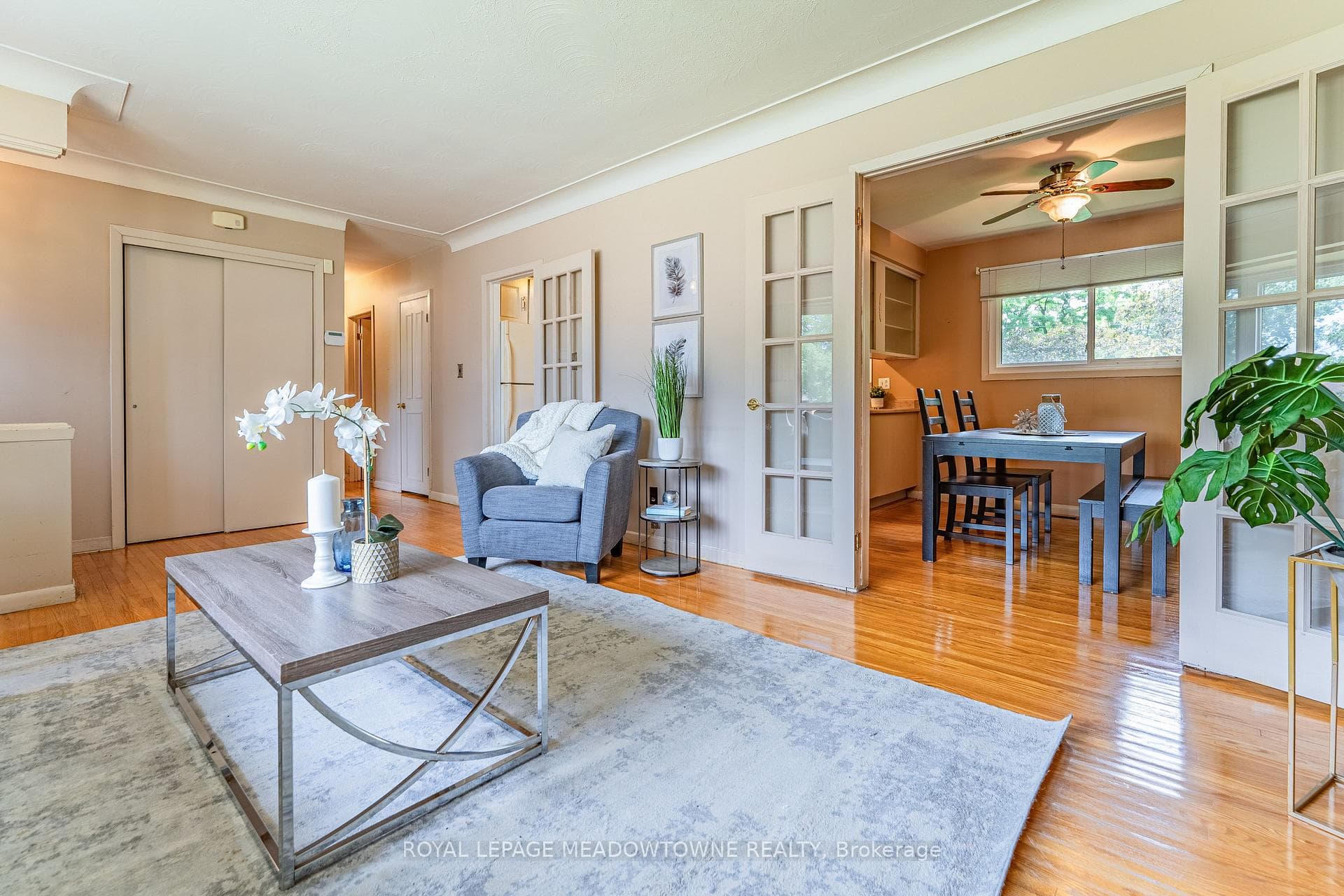 5394 Murray Crescent photo 13