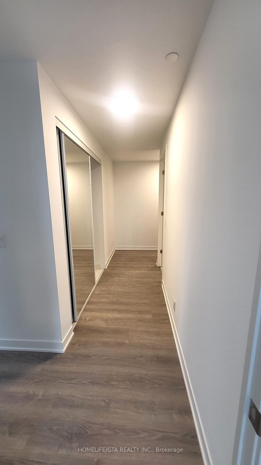 180 Front Street Unit 2906 photo 19