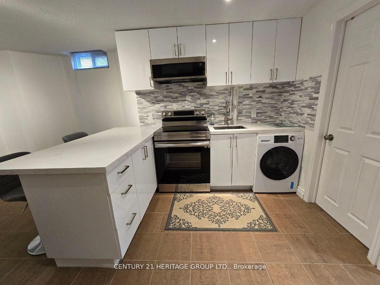 48 McClenny Drive photo 9